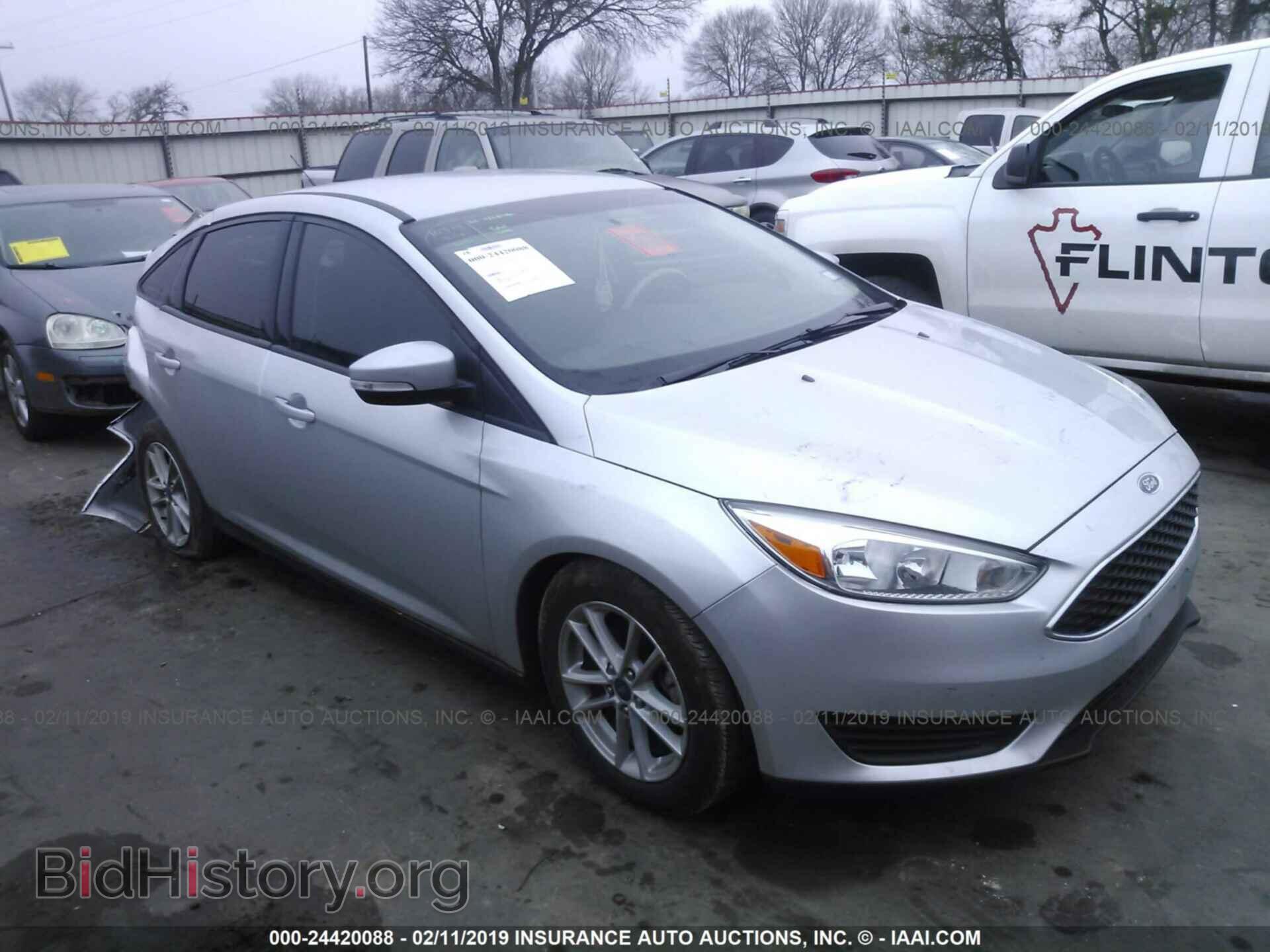 Photo 1FADP3F23HL347619 - FORD FOCUS 2017