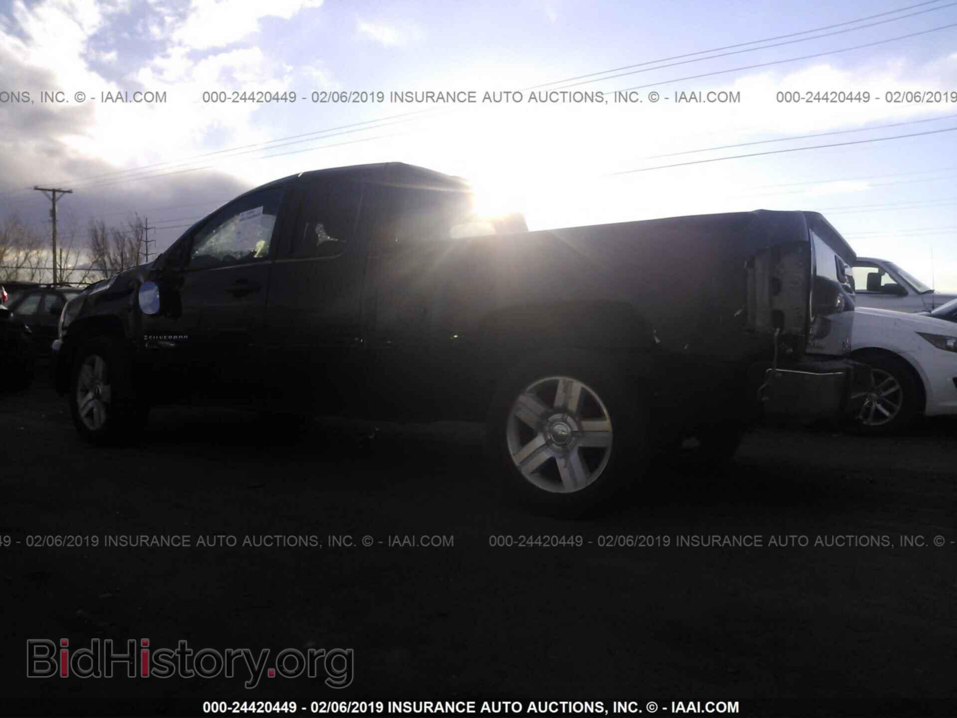 2007 CHEVROLET SILVERADO - VIN: 1GCEC19017Z514239 - Фото 3