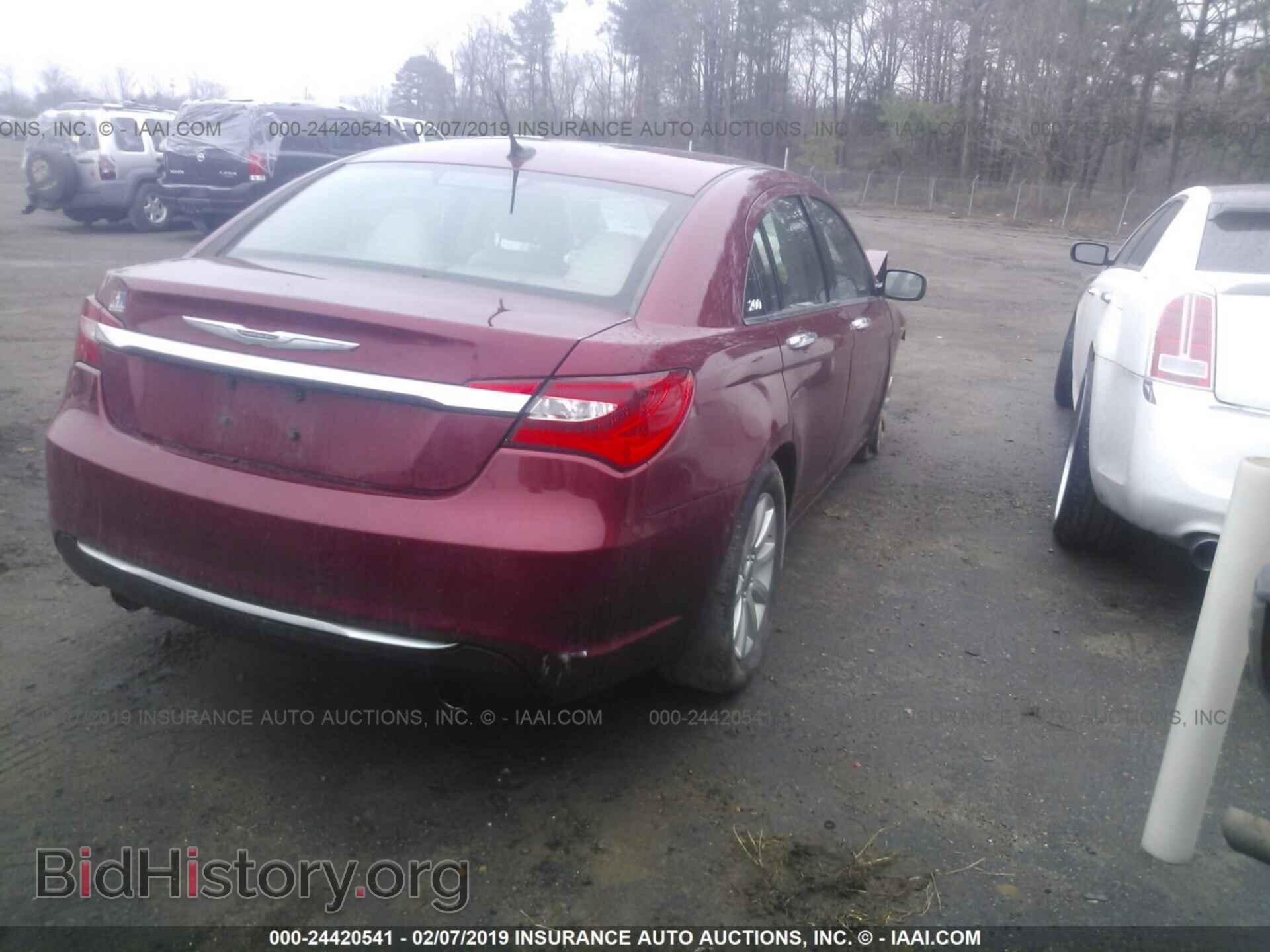 2013 CHRYSLER 200 - VIN: 1C3CCBCG7DN592759 - Photo 4