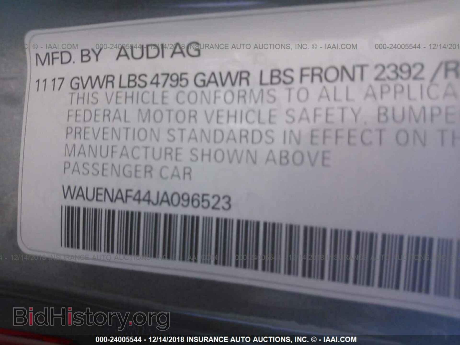 2018 AUDI A4 - VIN: WAUENAF44JA096523 - Фото 9