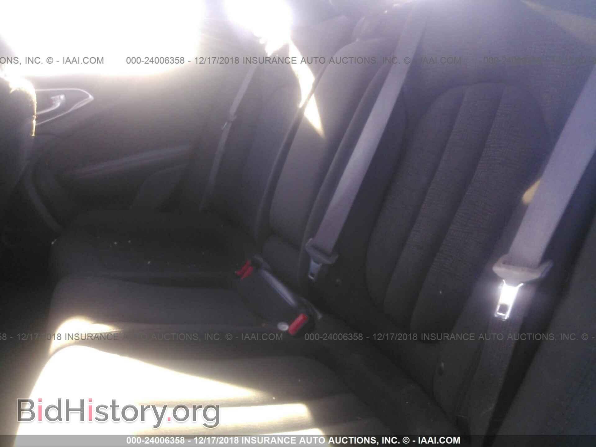 2015 CHRYSLER 200 - VIN: 1C3CCCAB0FN706164 - Photo 8