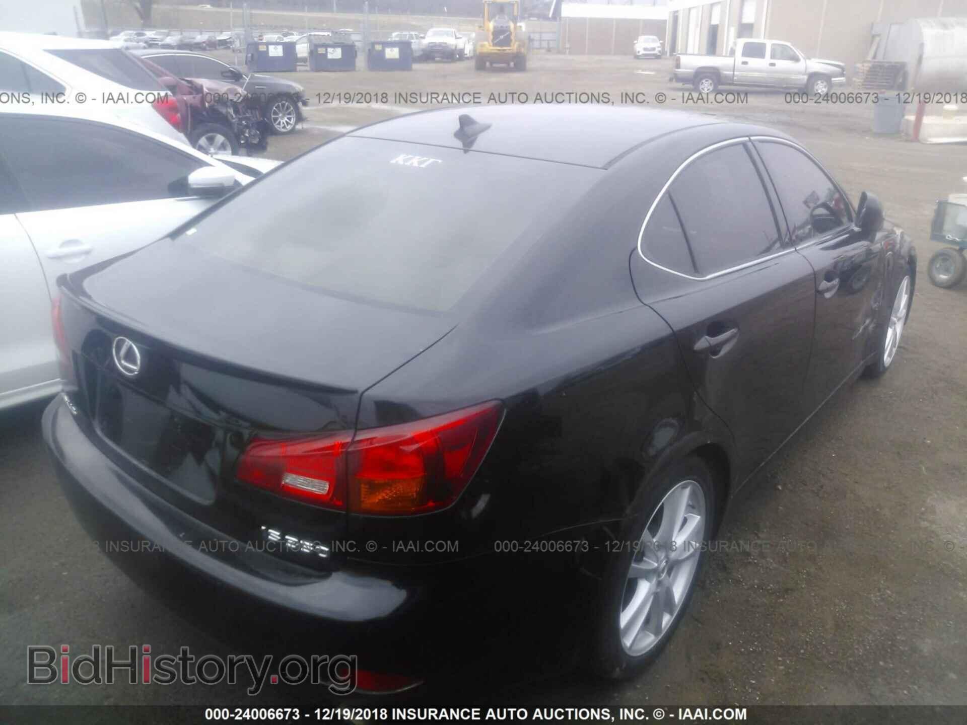 2007 LEXUS IS - VIN: JTHBE262575015605 - Photo 4