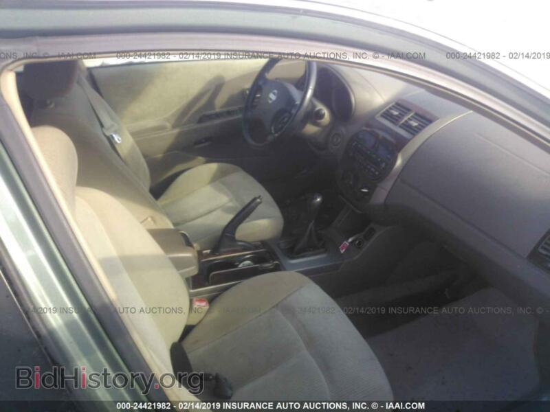 2013 Dodge CHALLENGER (VIN 2C3CDYAG4DH688117) — photo 5 of 10