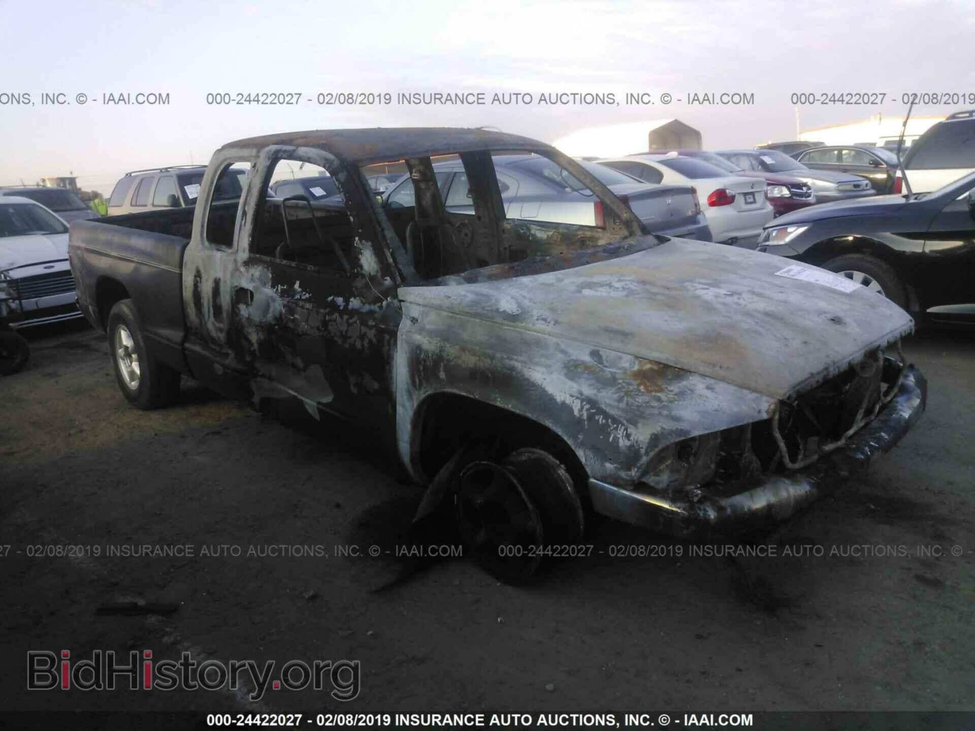 Photo 1B7GL22X7YS549237 - DODGE DAKOTA 2000