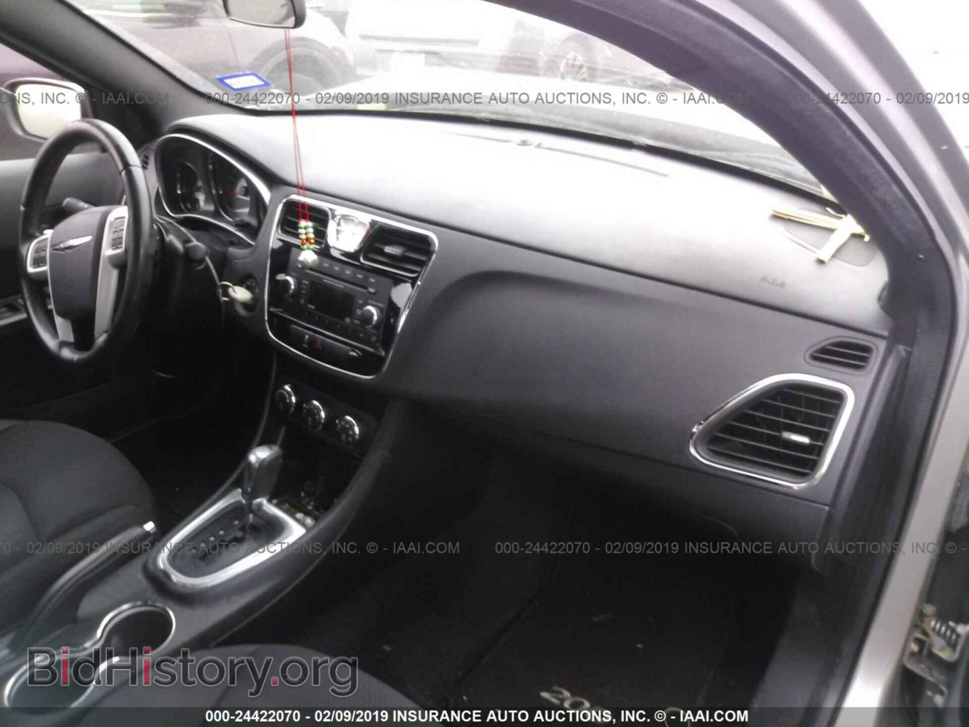 2013 CHRYSLER 200 - VIN: 1C3CCBBB1DN695553 - Фото 5