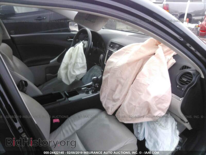 2011 Lexus IS (VIN JTHBF5C26B5149762) — фото 5 из 10