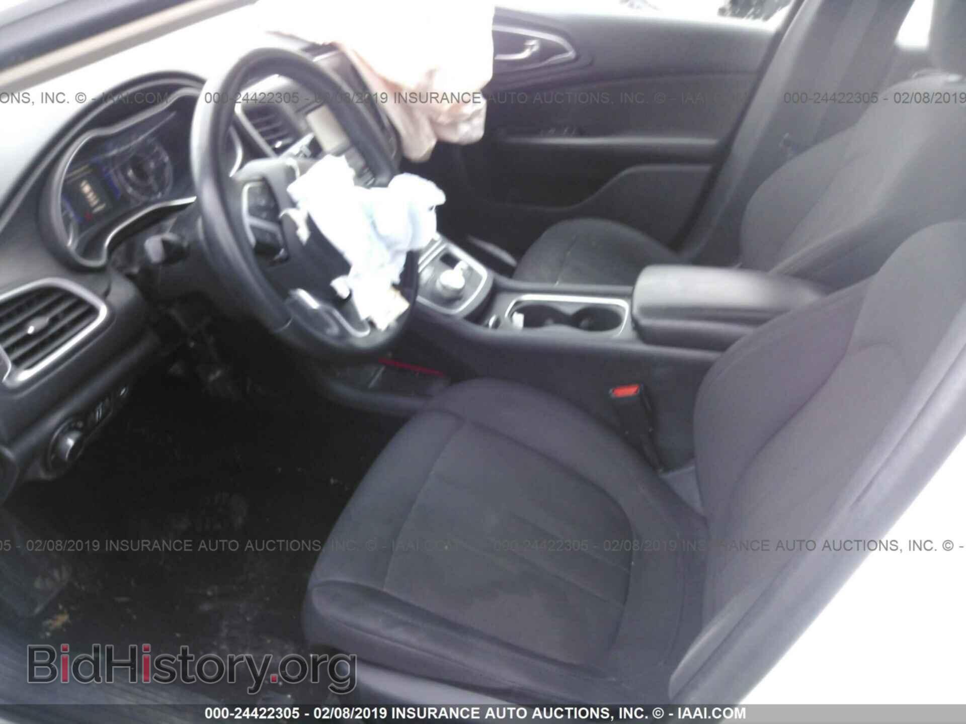 2016 CHRYSLER 200 - VIN: 1C3CCCAB1GN141845 - Фото 5