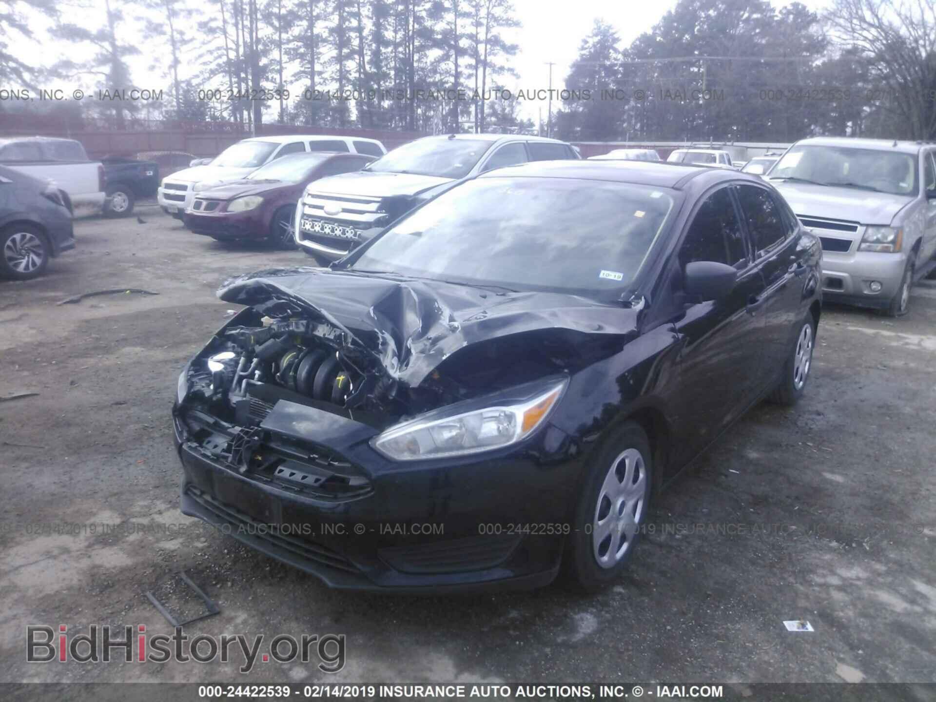 2017 FORD FOCUS - VIN: 1FADP3E26HL347616 - Photo 2