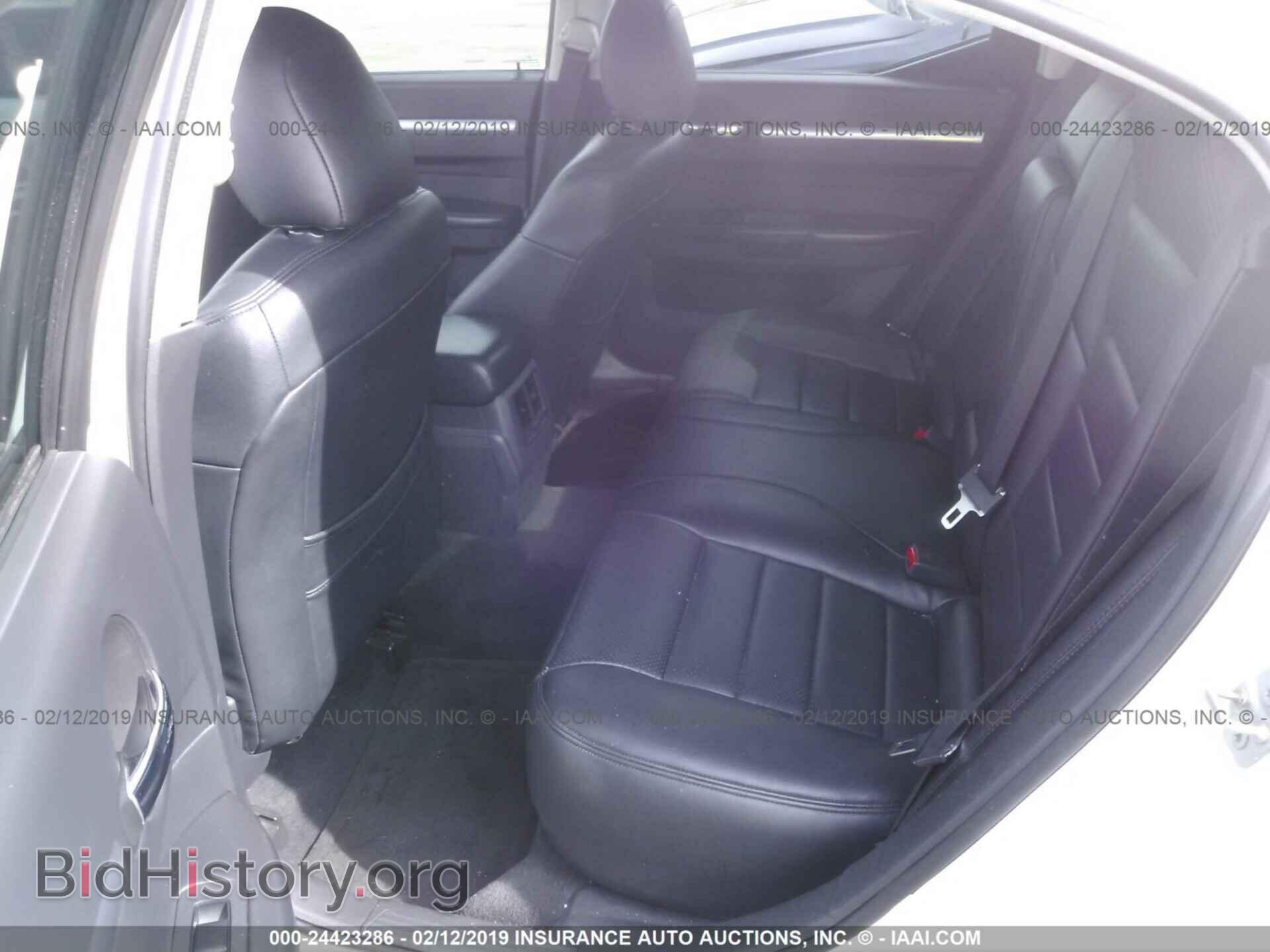 2010 DODGE CHARGER - VIN: 2B3CA3CV5AH186264 - Фото 8