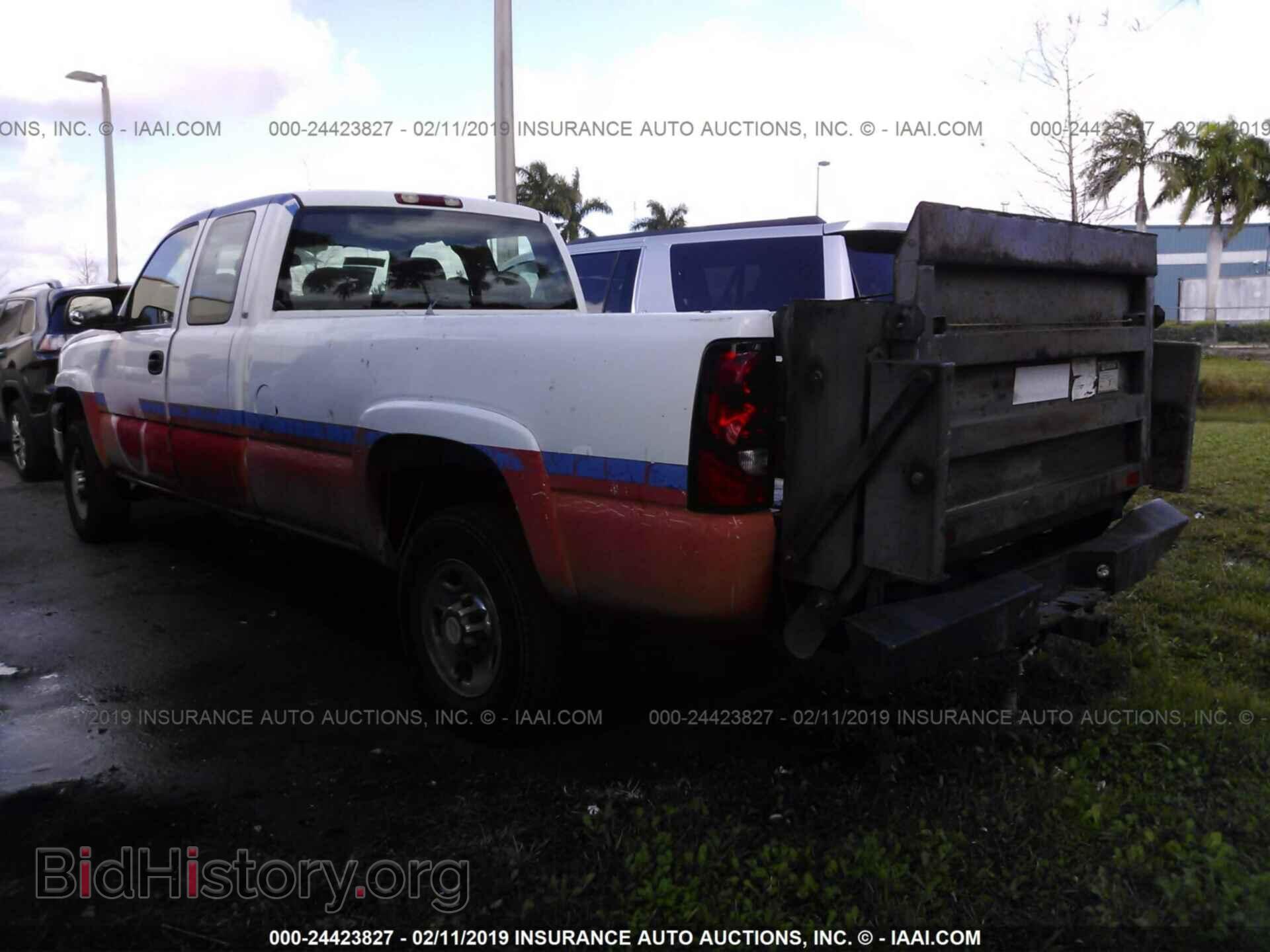 2005 CHEVROLET SILVERADO - VIN: 1GCHC29U25E309149 - Фото 3