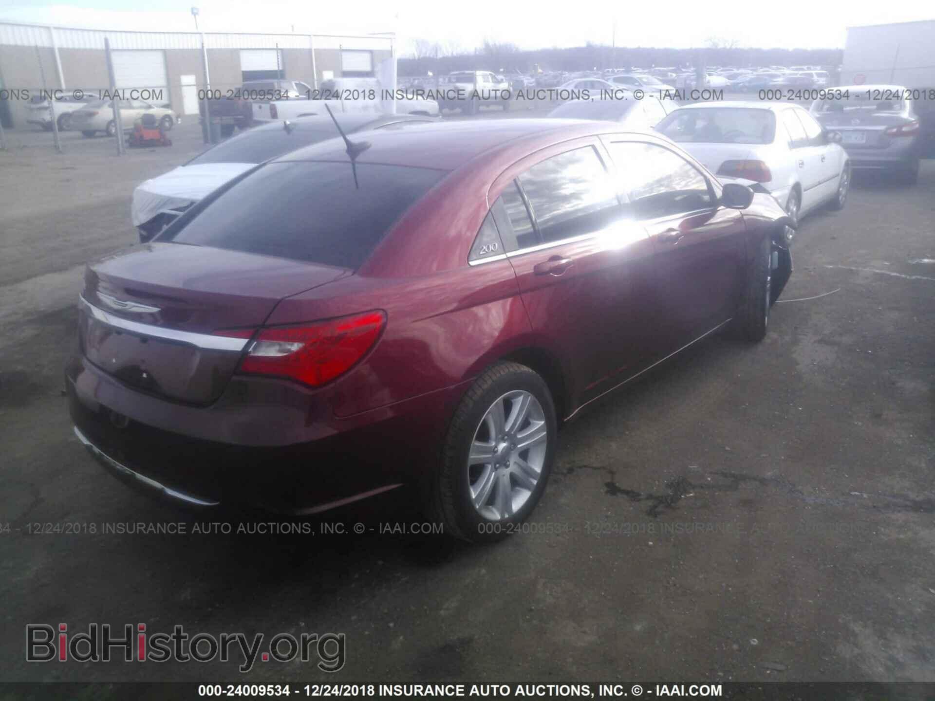 2013 CHRYSLER 200 - VIN: 1C3CCBAB9DN698802 - Photo 4