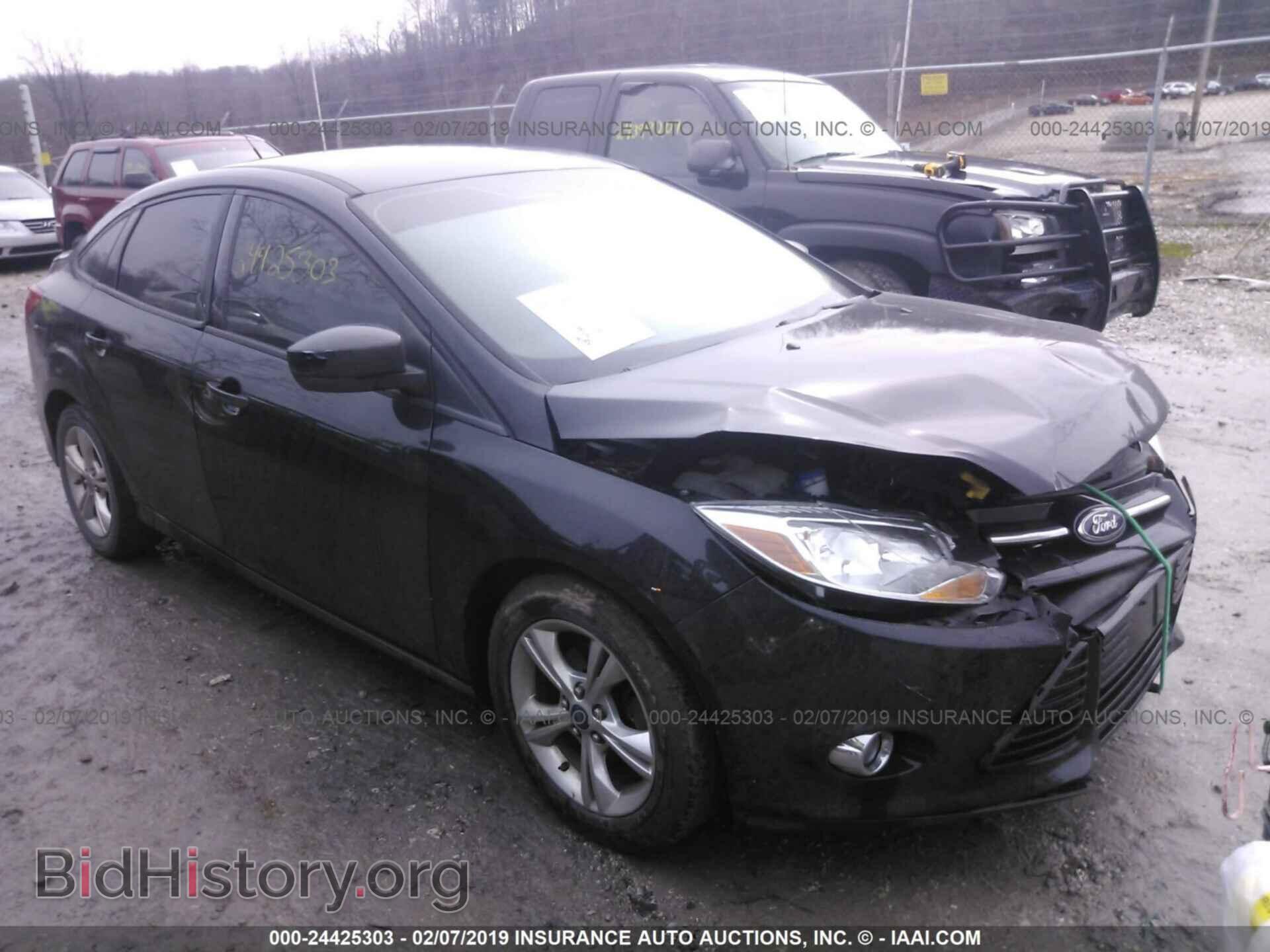 Photo 1FAHP3F23CL242542 - FORD FOCUS 2012
