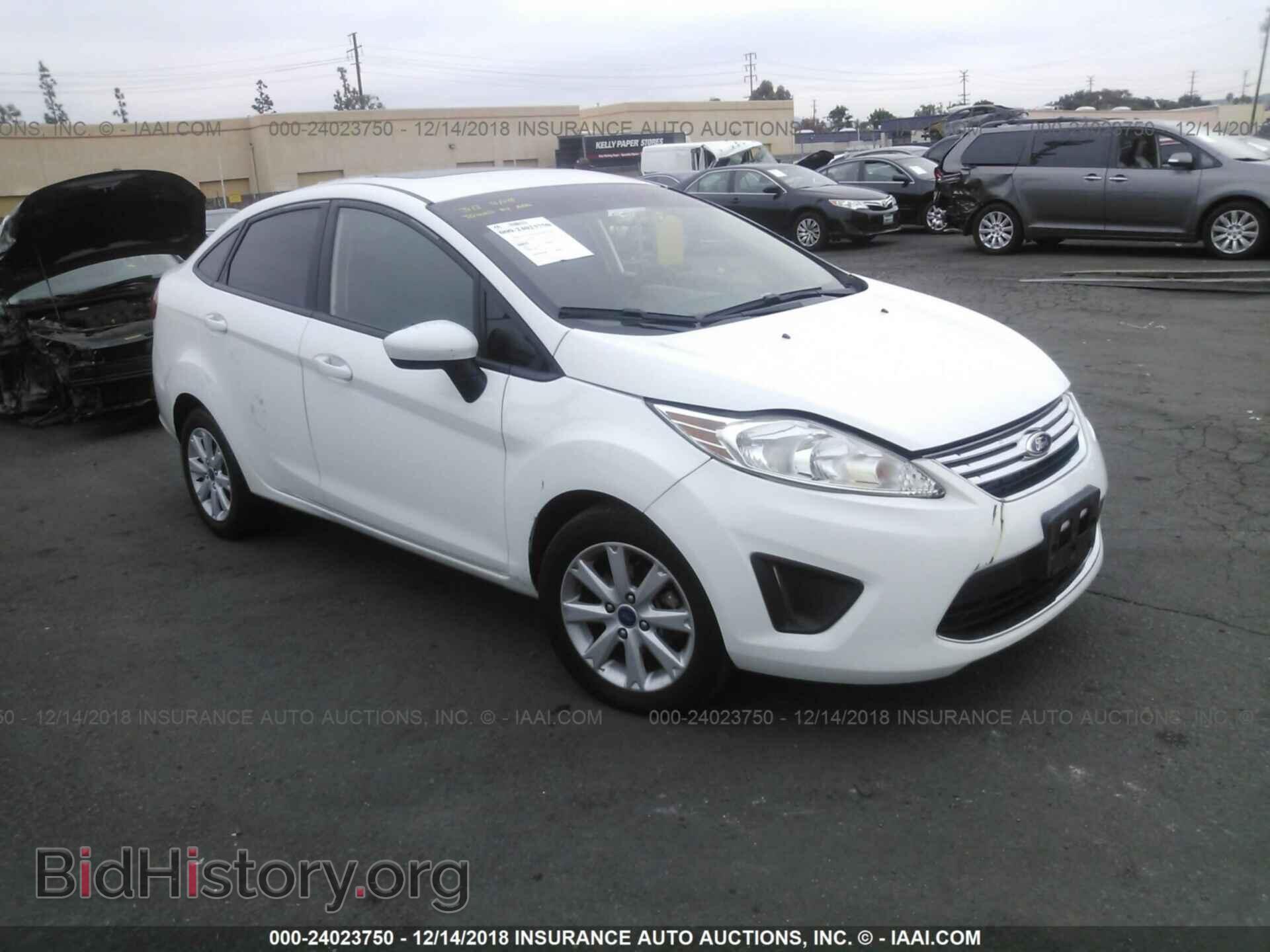 Photo 3FADP4BJ8CM112062 - FORD FIESTA 2012