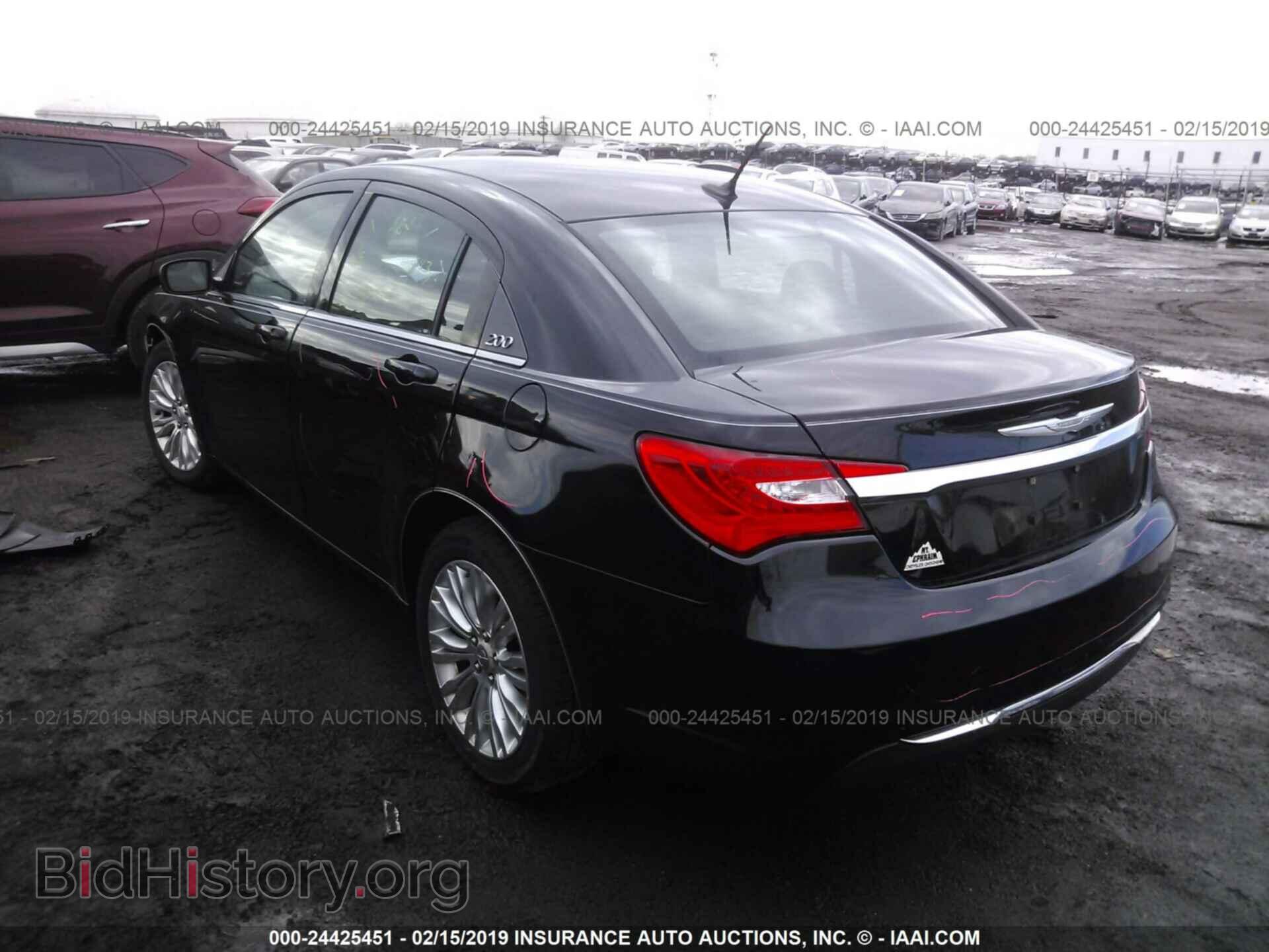 2012 CHRYSLER 200 - VIN: 1C3CCBAB6CN104732 - Фото 3