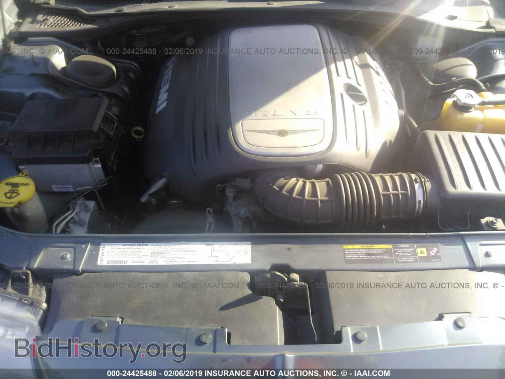 2005 CHRYSLER 300C - VIN: 2C3AA63H65H636516 - Фото 10