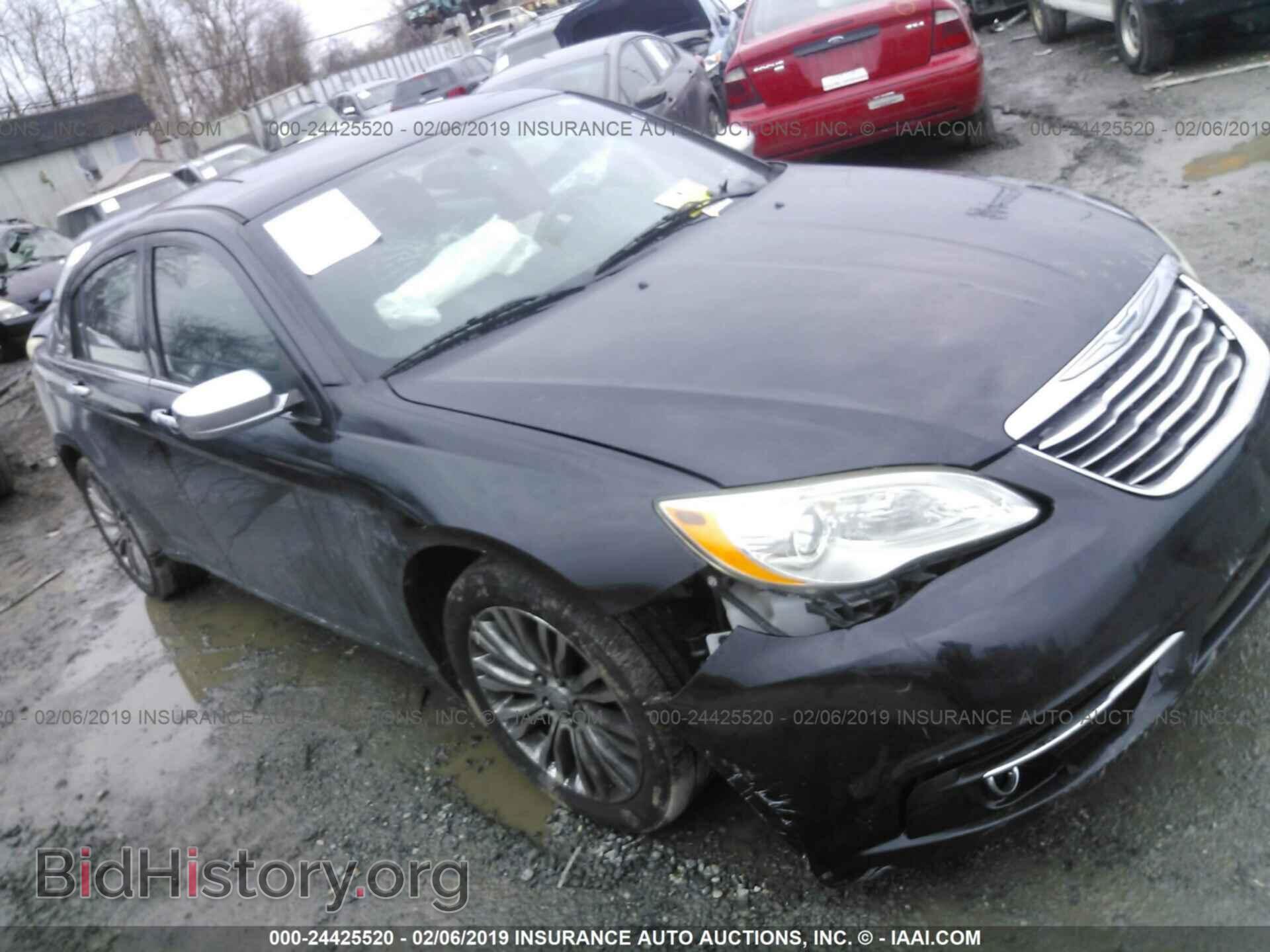 Фотография 1C3BC2FG3BN516508 - CHRYSLER 200 2011