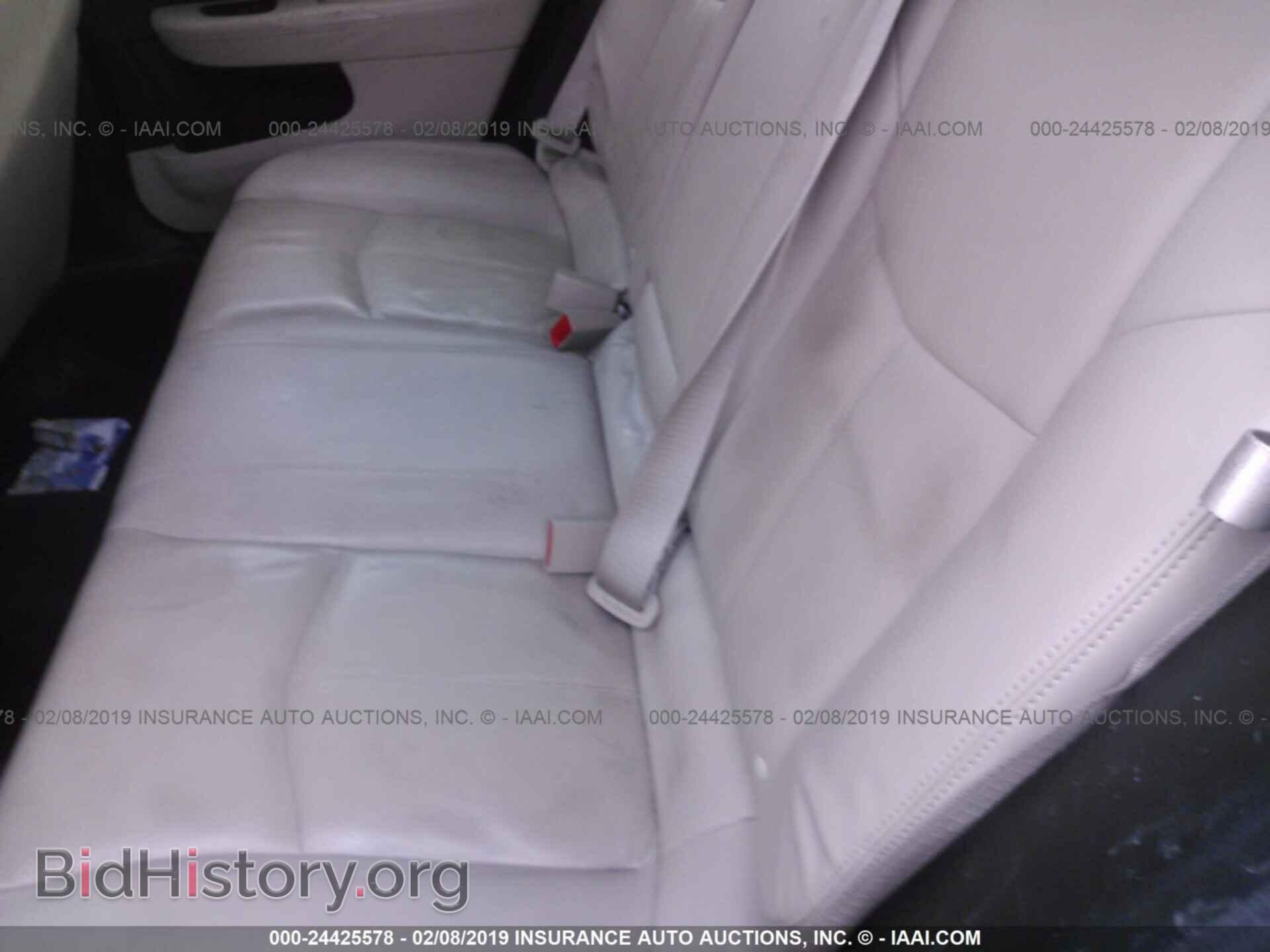 2012 CHRYSLER 200 - VIN: 1C3CCBCB2CN277743 - Фото 8