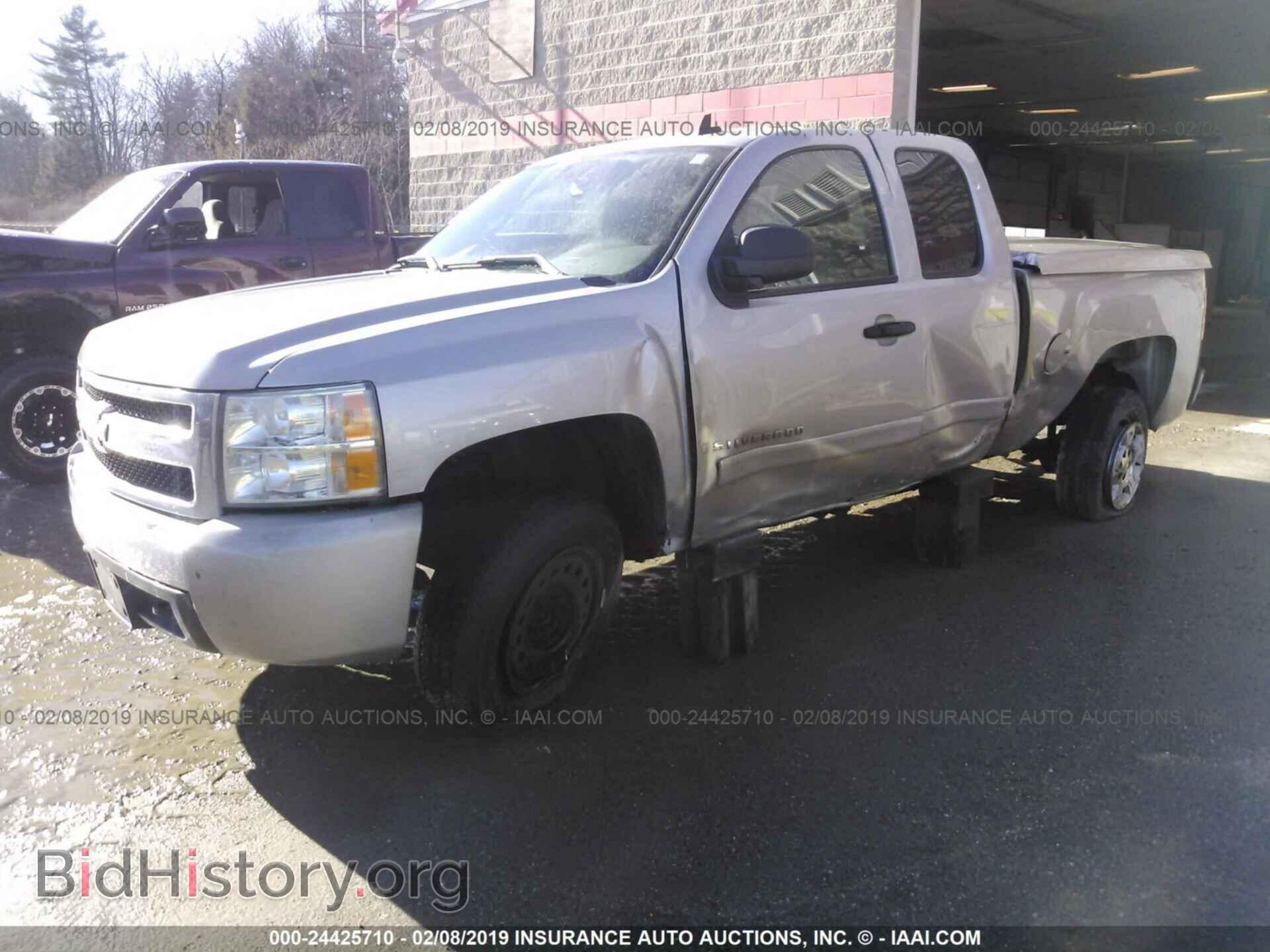 2007 CHEVROLET SILVERADO - VIN: 1GCEC19C77Z649932 - Фото 2