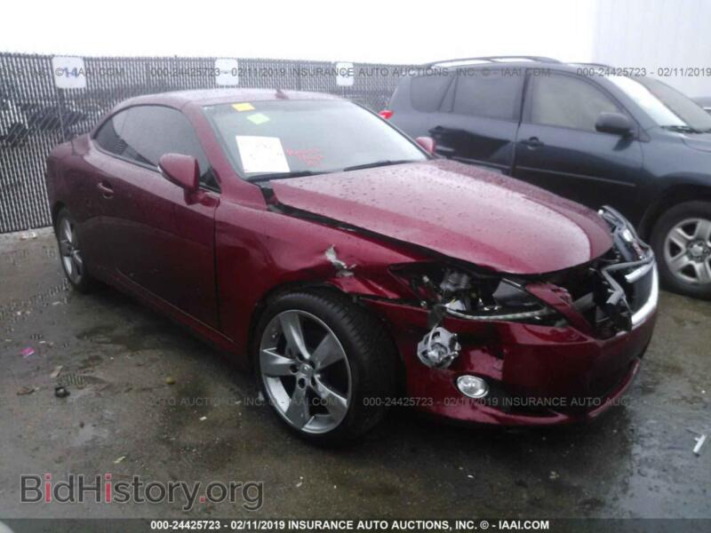2011 Lexus IS (VIN JTHFF2C29B2518745) — фото 1 из 10, IAAI, повреждение: передняя часть