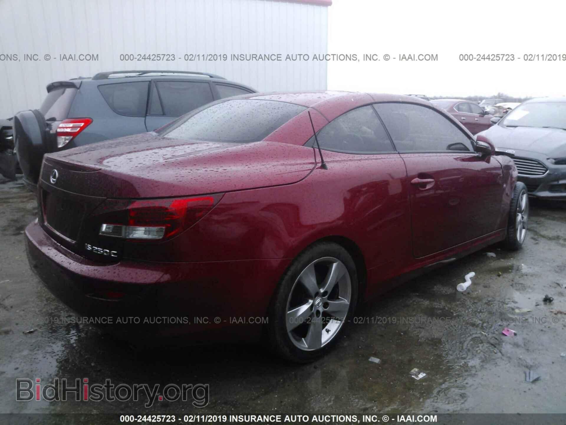 2011 LEXUS IS - VIN: JTHFF2C29B2518745 - Photo 4