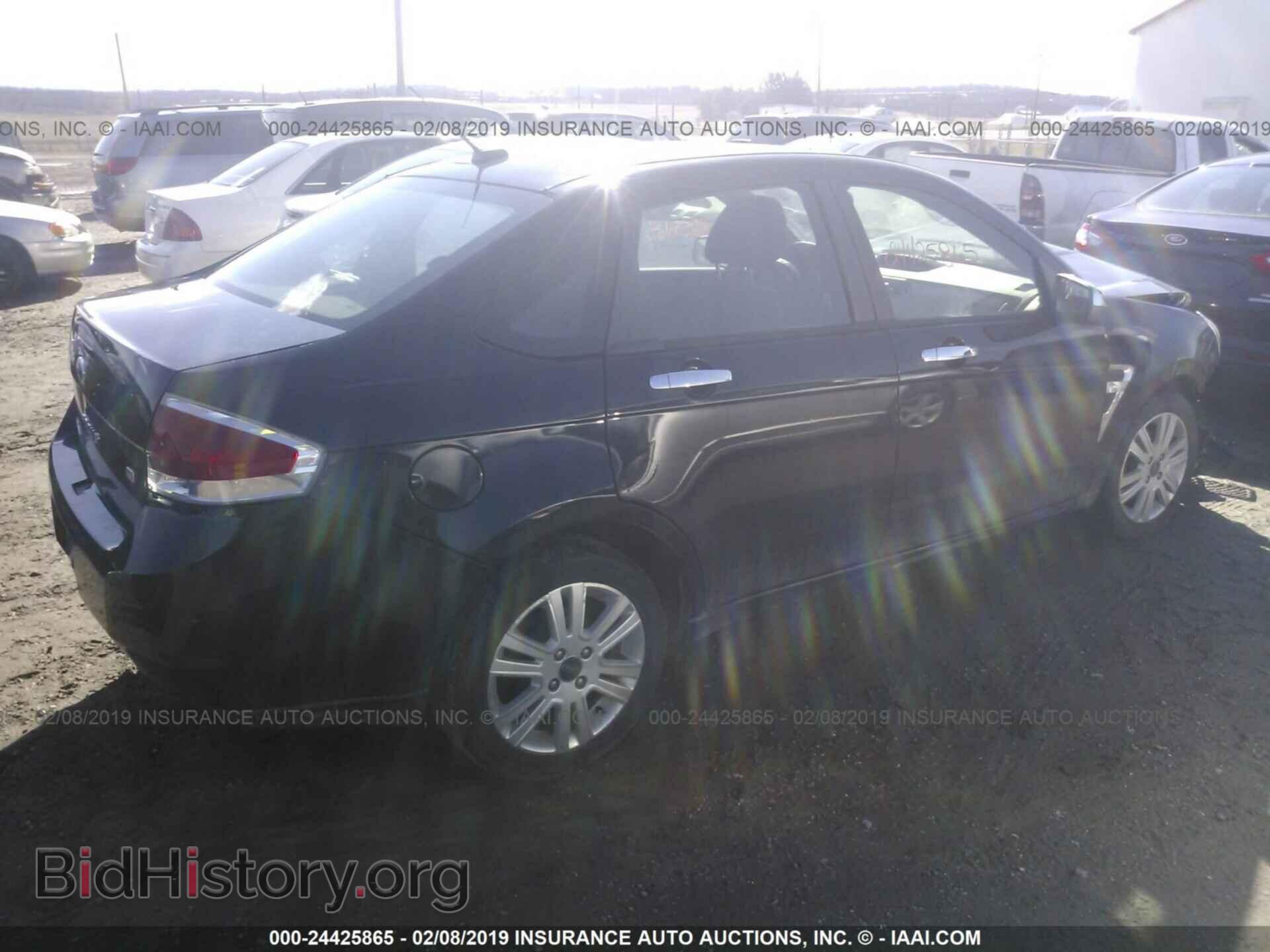 2008 FORD FOCUS - VIN: 1FAHP35NX8W289813 - Фото 4