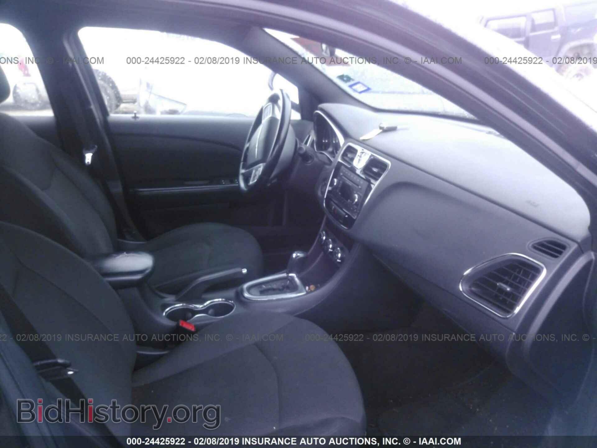 2012 CHRYSLER 200 - VIN: 1C3CCBBB4CN113654 - Фото 5