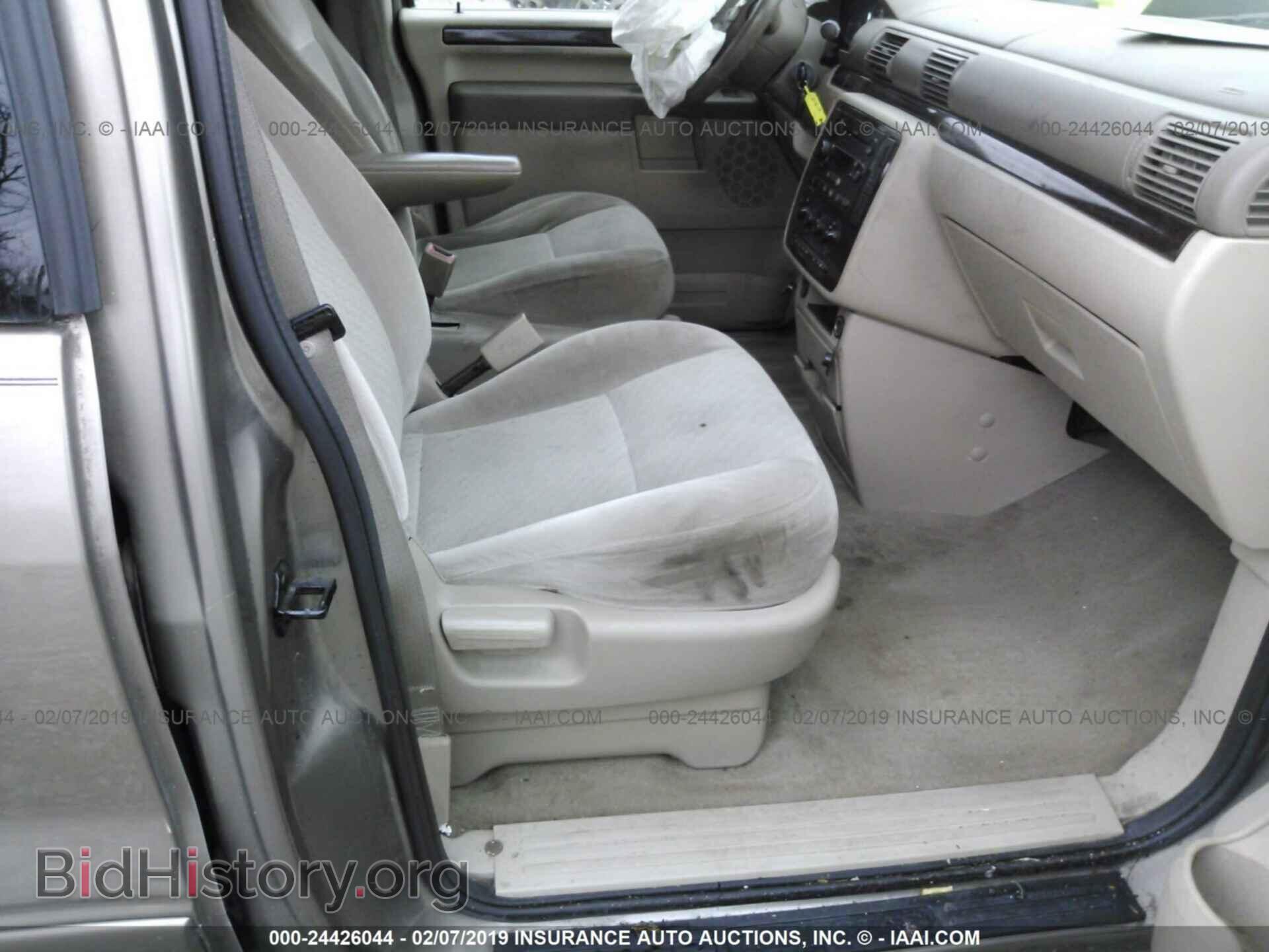 2006 FORD FREESTAR - VIN: 2FMZA52256BA47592 - Фото 5