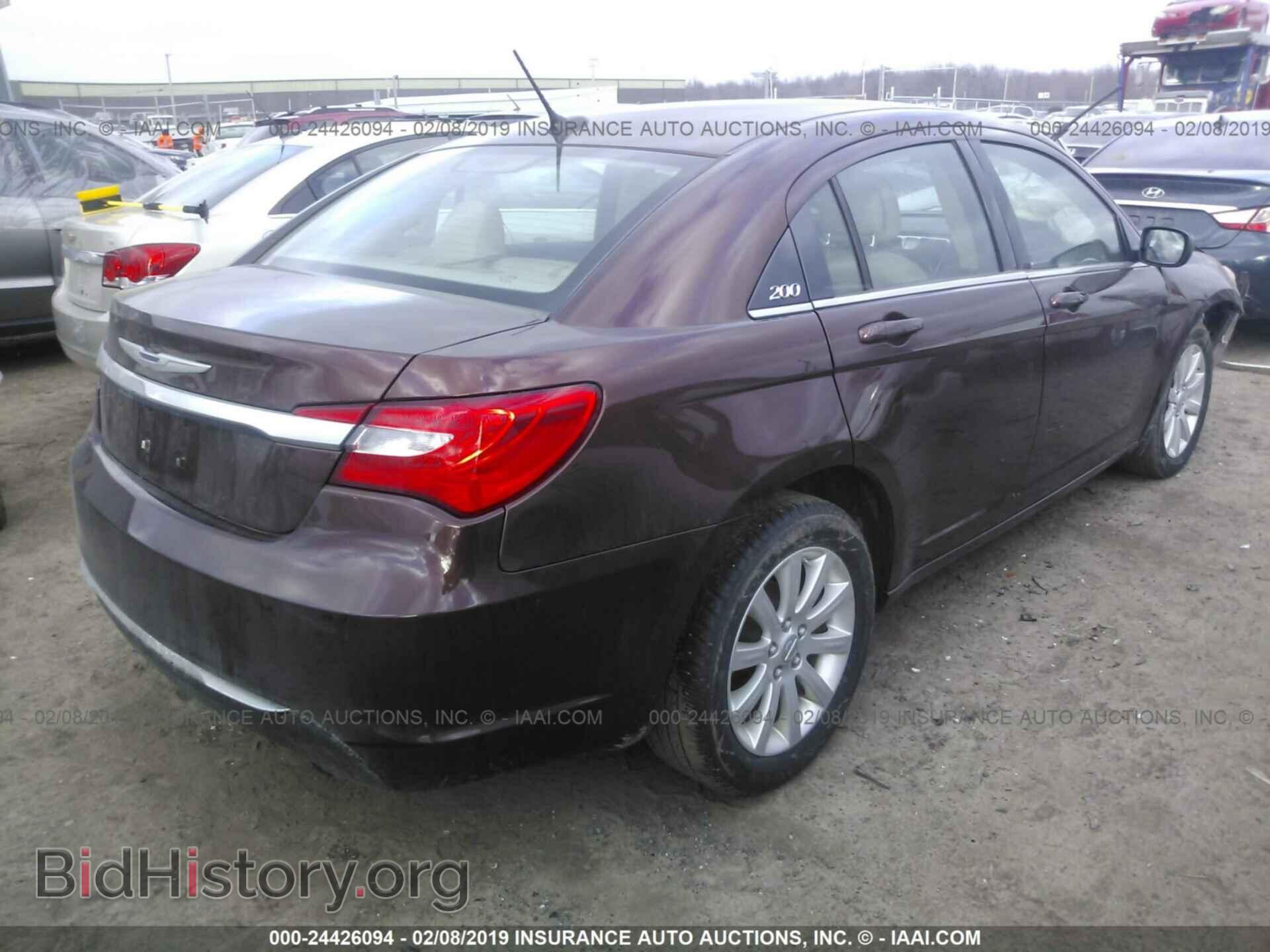 2012 CHRYSLER 200 - VIN: 1C3CCBBB4CN210630 - Фото 4
