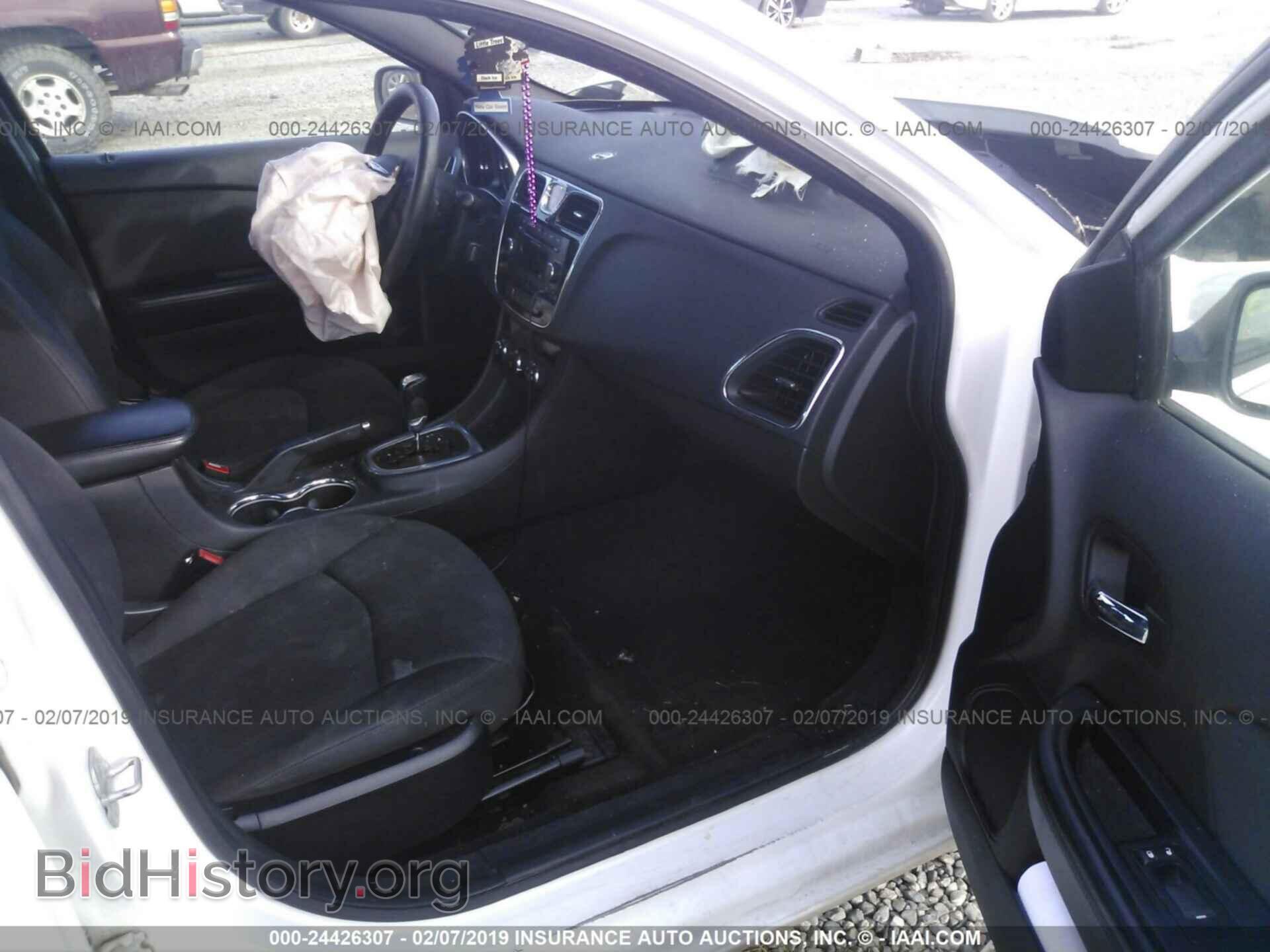 2012 CHRYSLER 200 - VIN: 1C3CCBAB9CN208373 - Фото 5