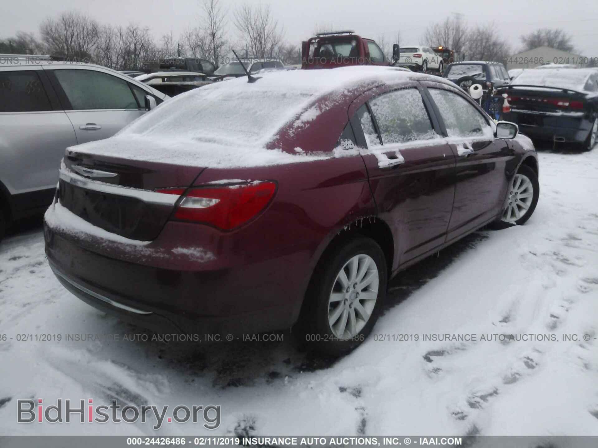 2014 CHRYSLER 200 - VIN: 1C3CCBCG9EN115526 - Photo 4