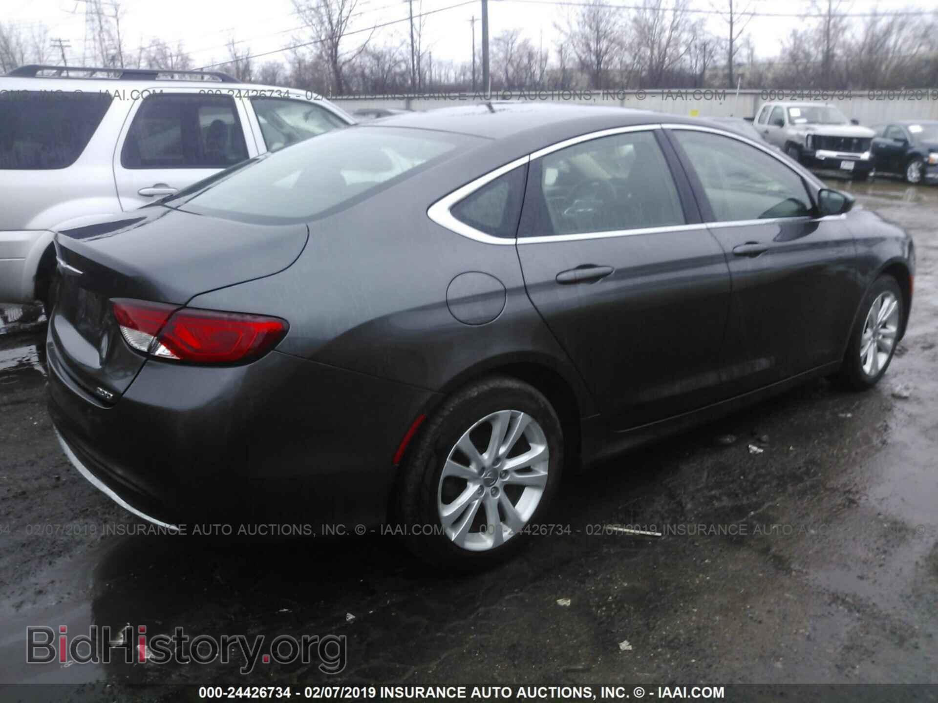 2015 CHRYSLER 200 - VIN: 1C3CCCAB3FN561489 - Photo 4