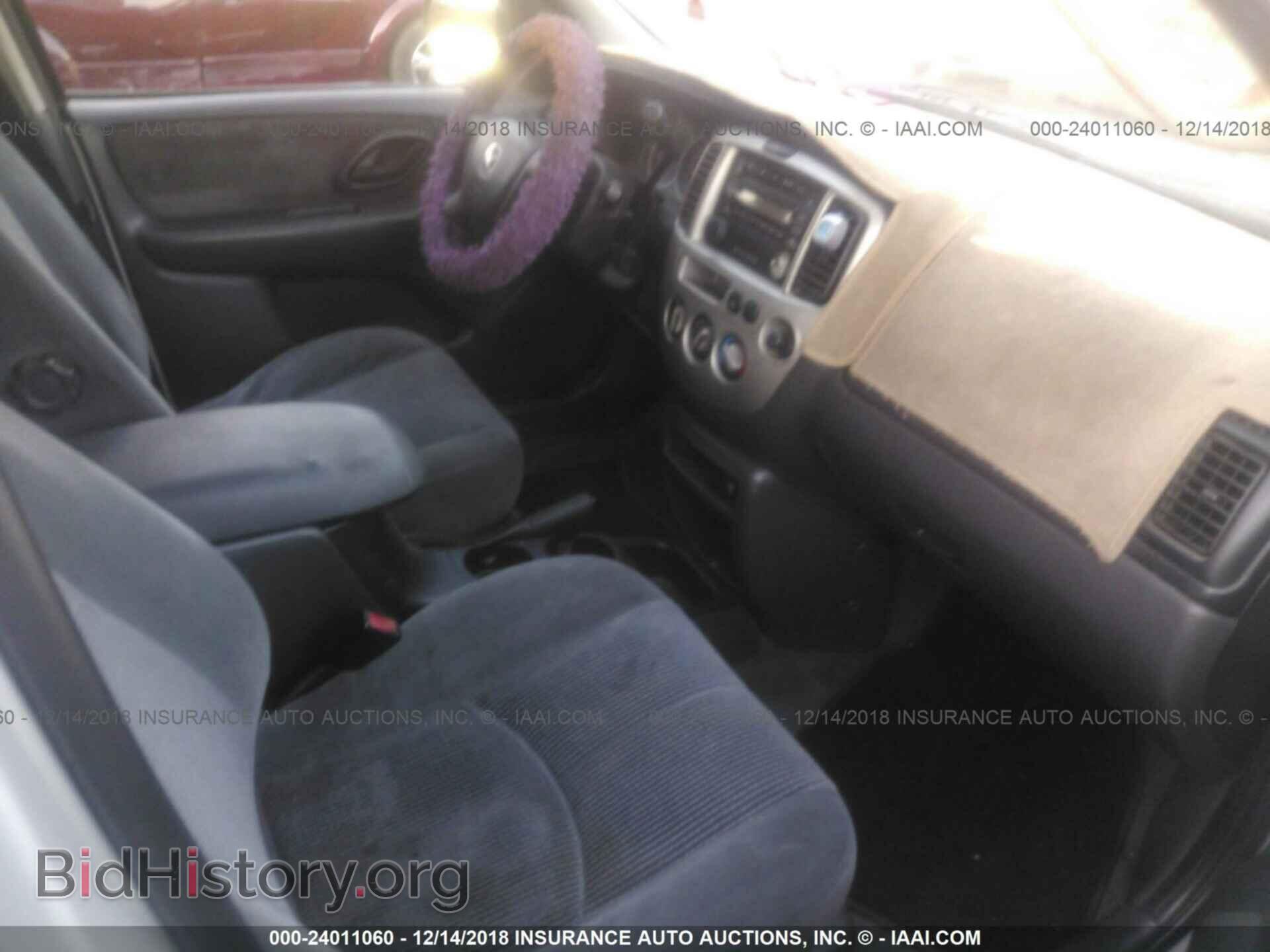 2004 MAZDA TRIBUTE - VIN: 4F2YZ04104KM06849 - Photo 5