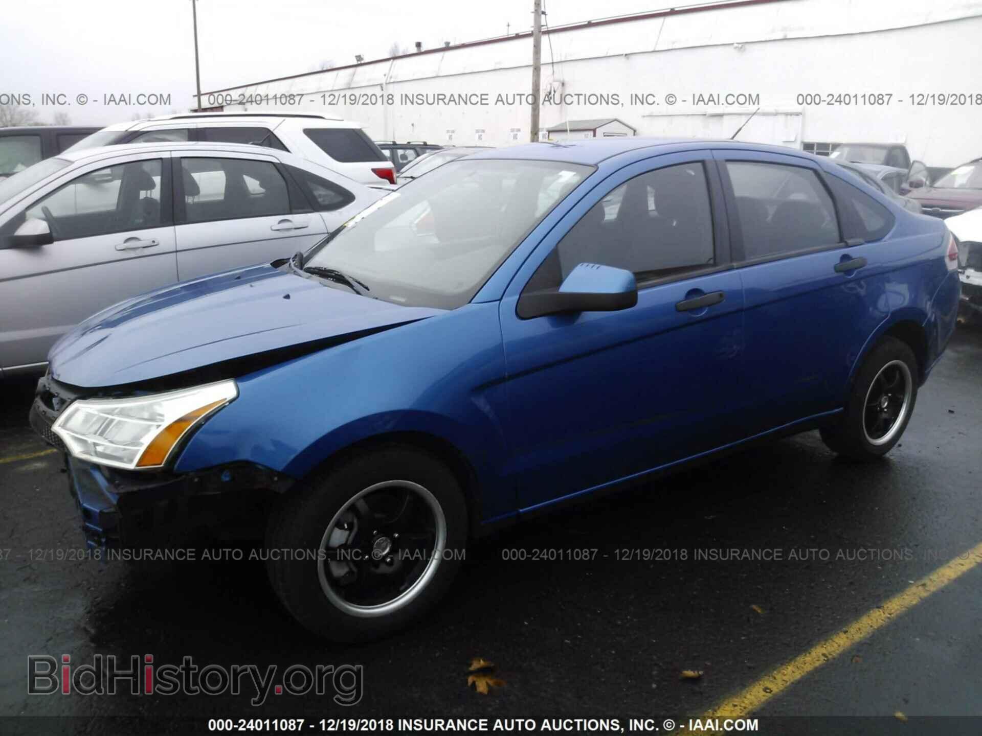 2011 FORD FOCUS - VIN: 1FAHP3FN9BW103992 - Фото 2