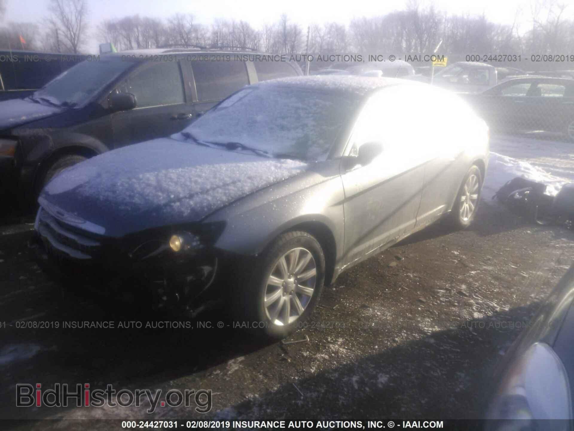 2012 CHRYSLER 200 - VIN: 1C3CCBBG8CN241939 - Photo 2