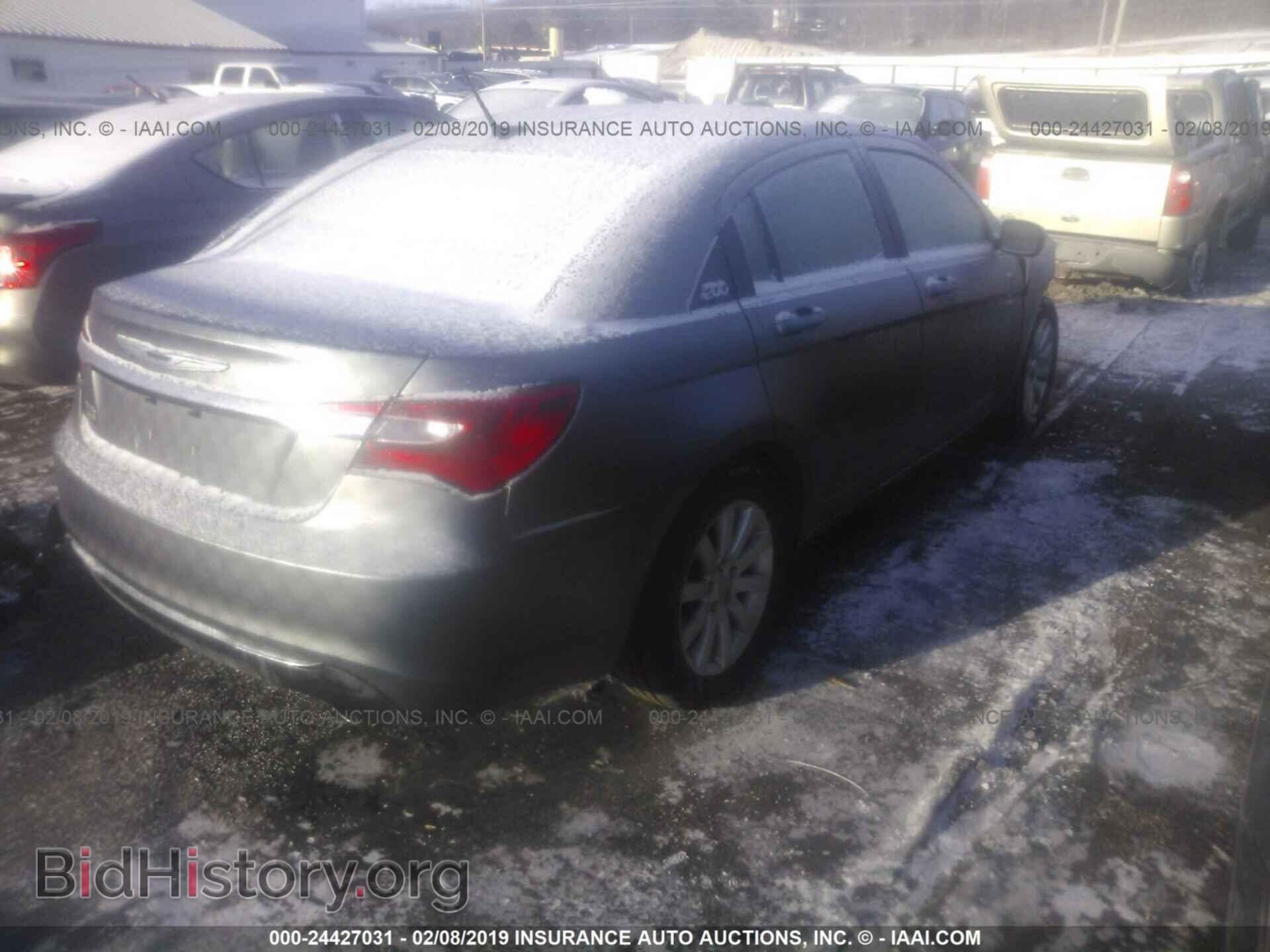 2012 CHRYSLER 200 - VIN: 1C3CCBBG8CN241939 - Photo 4