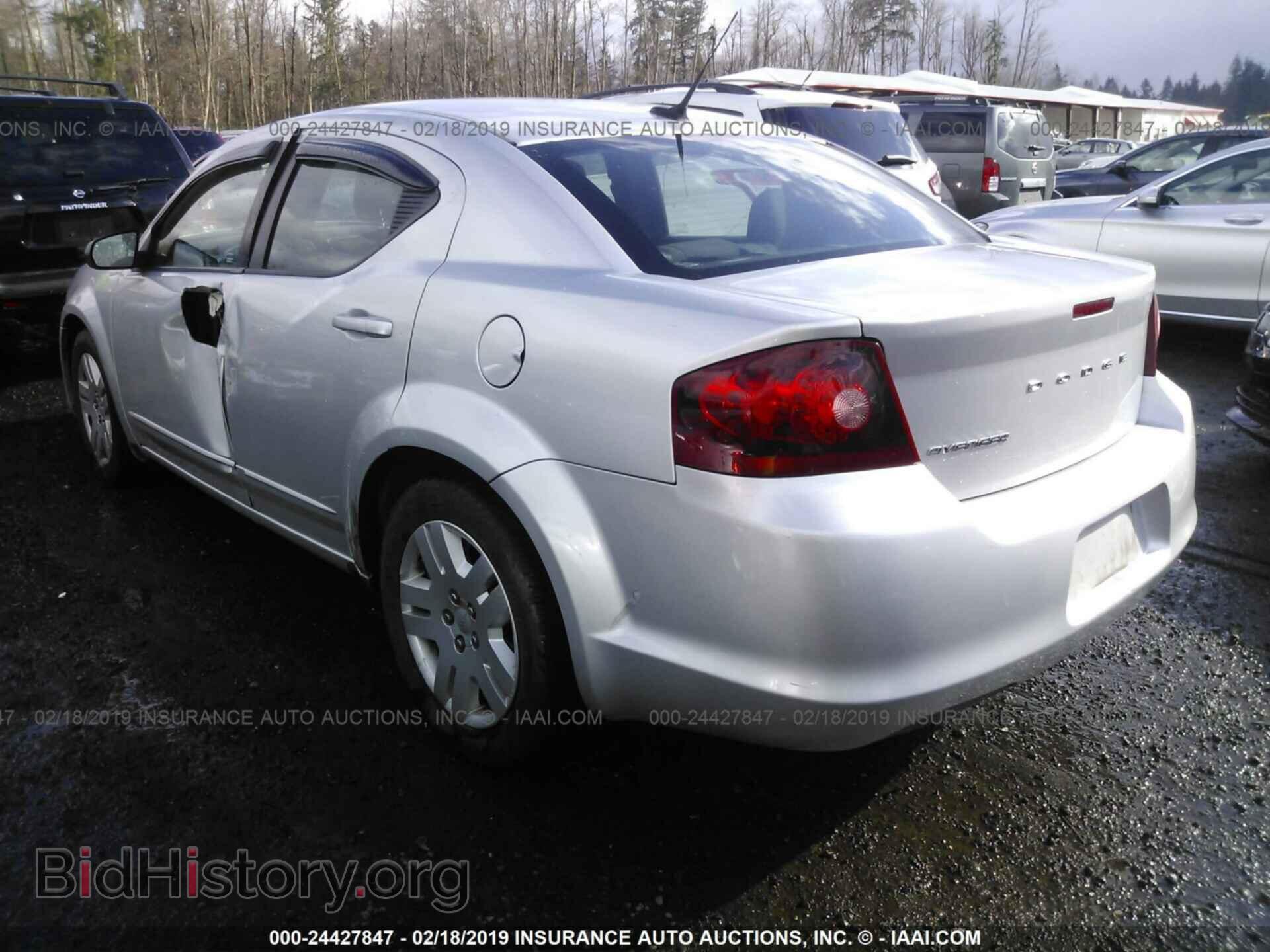 2011 DODGE AVENGER - VIN: 1B3BD4FB2BN520964 - Фото 3