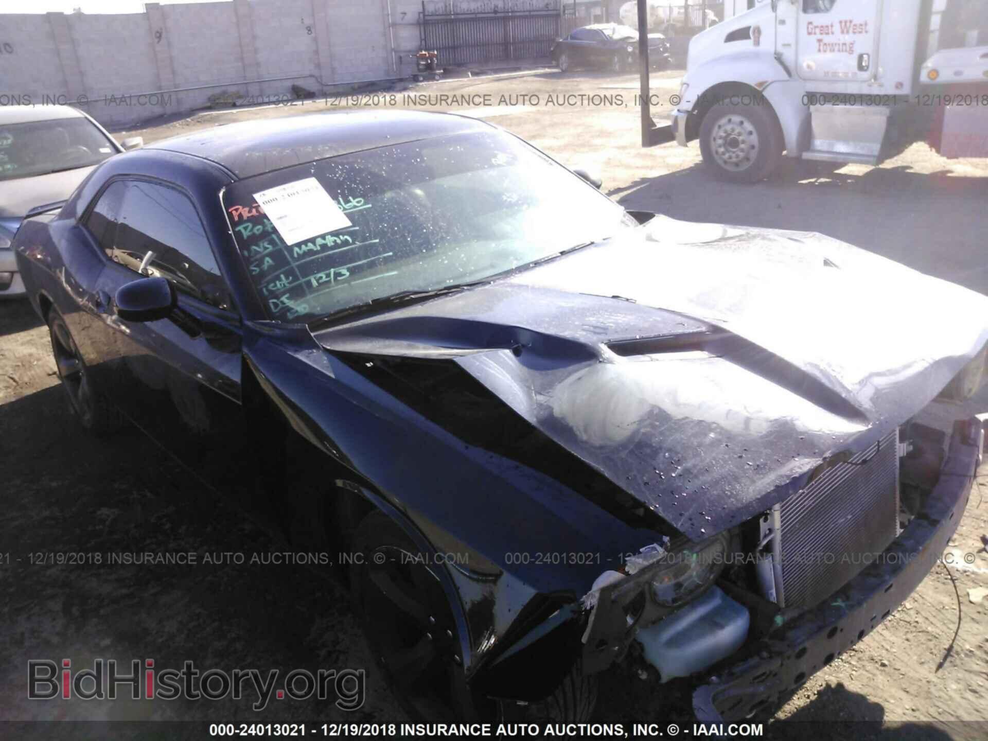Photo 2C3CDYAG9CH235707 - DODGE CHALLENGER 2012