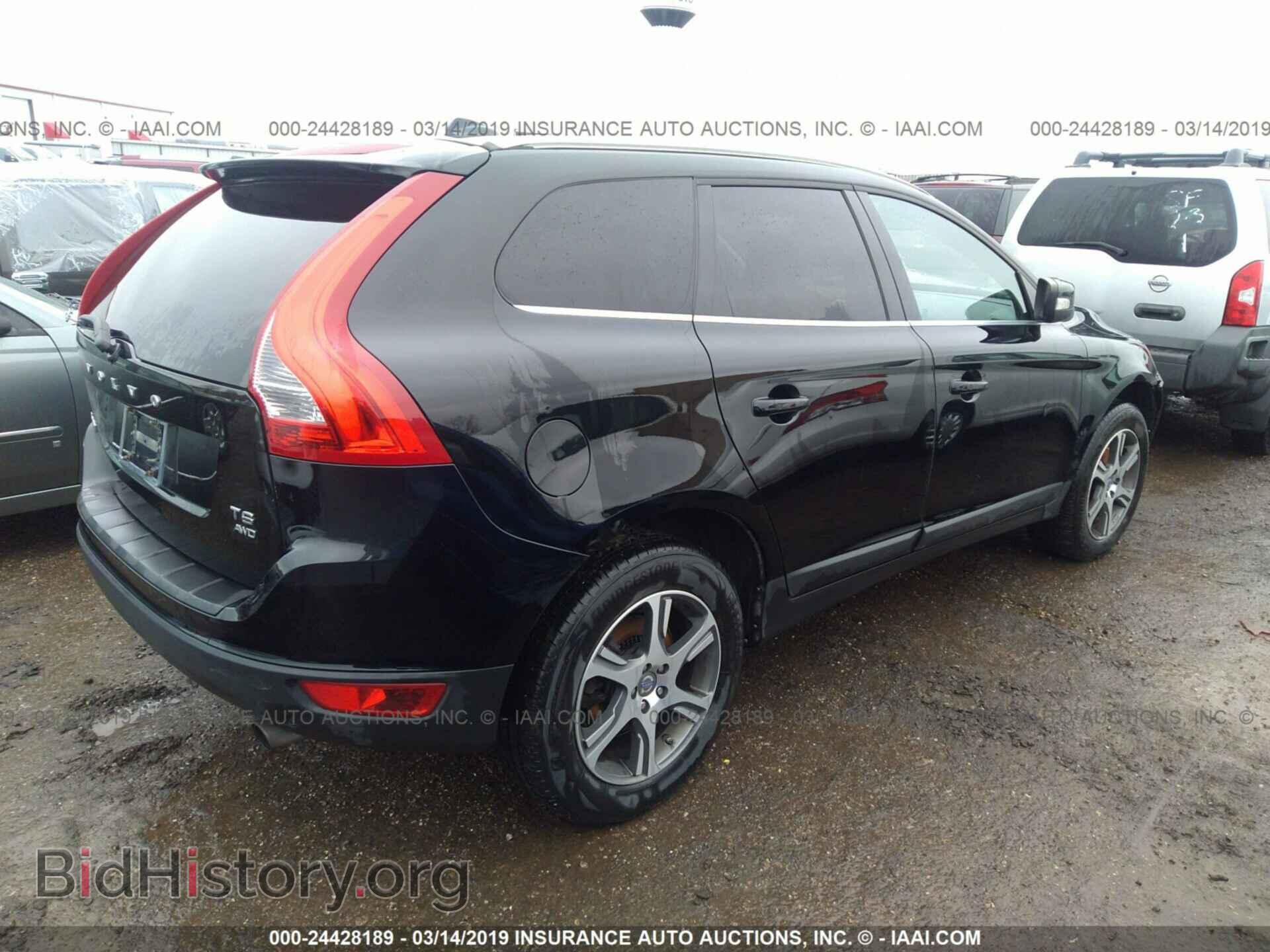 2012 VOLVO XC60 - VIN: YV4902DZ2C2240040 - Фото 4