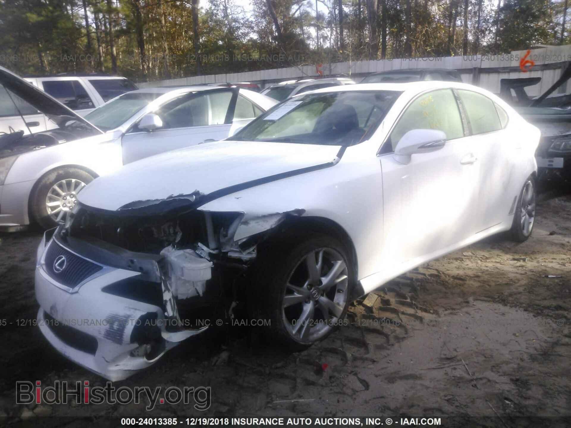 2010 LEXUS IS - VIN: JTHBF5C28A5125459 - Photo 2