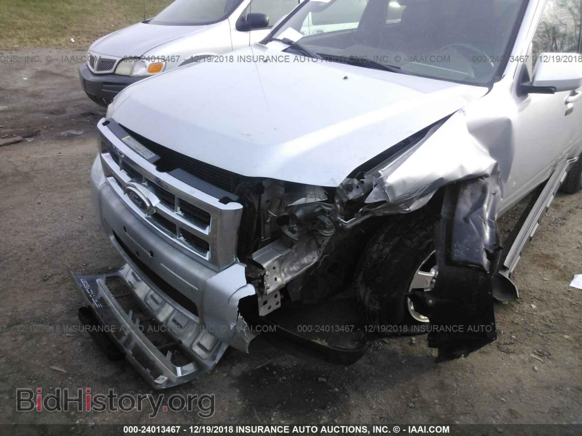 2011 FORD ESCAPE - VIN: 1FMCU9EG2BKB00972 - Photo 6