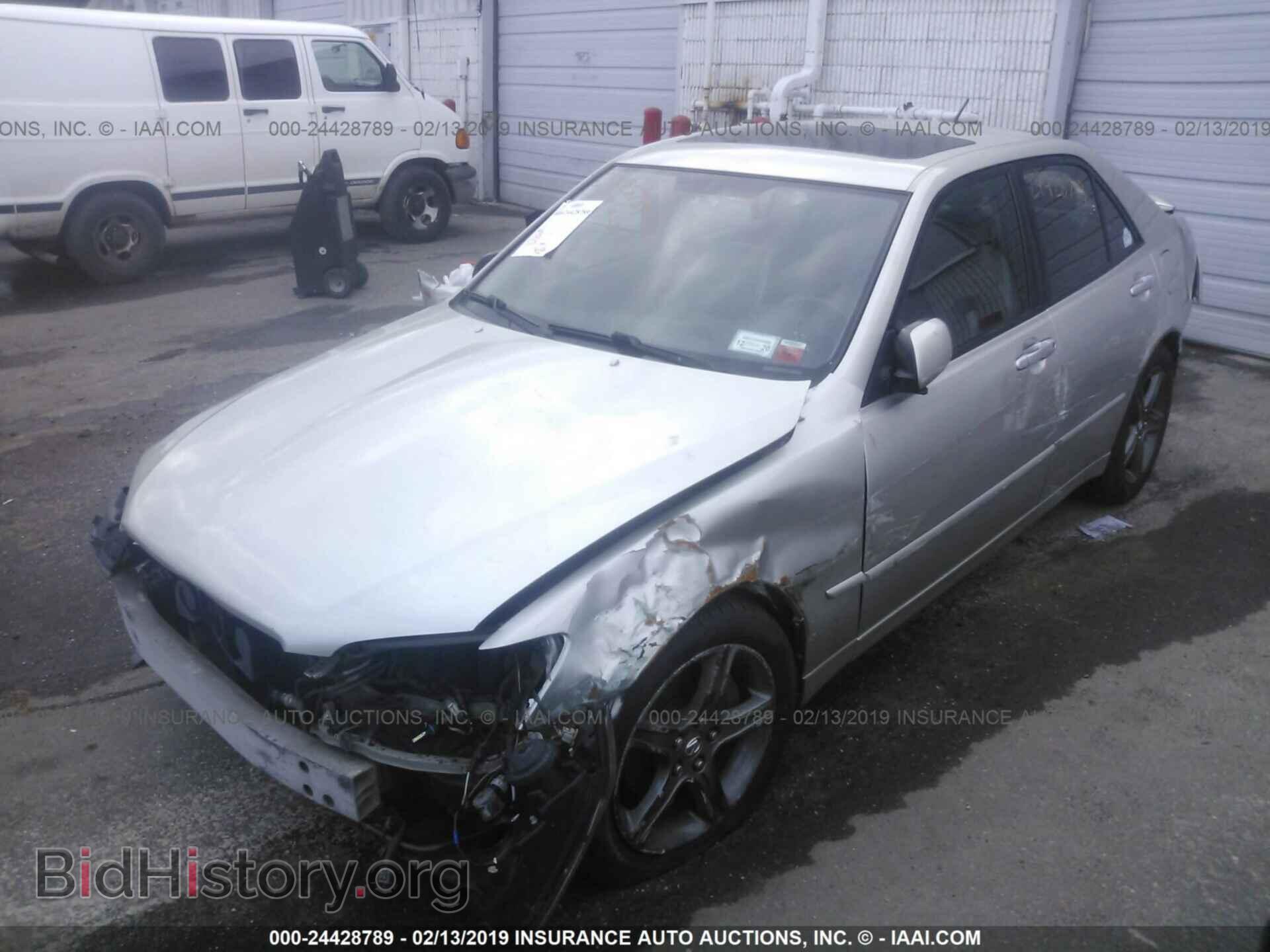 2002 LEXUS IS - VIN: JTHBD192720053741 - Фото 2