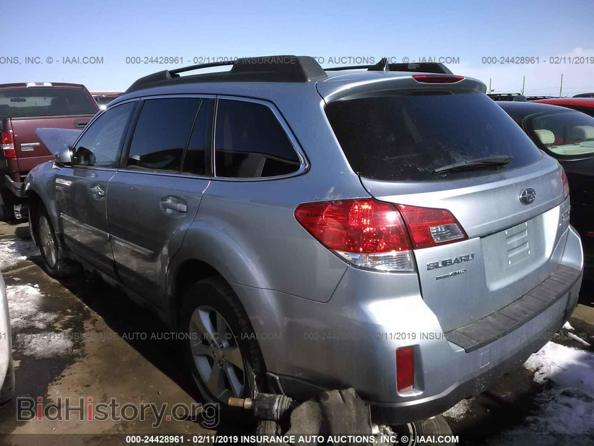 2014 SUBARU OUTBACK - VIN: 4S4BRDNC0E2205382 - Фото 3
