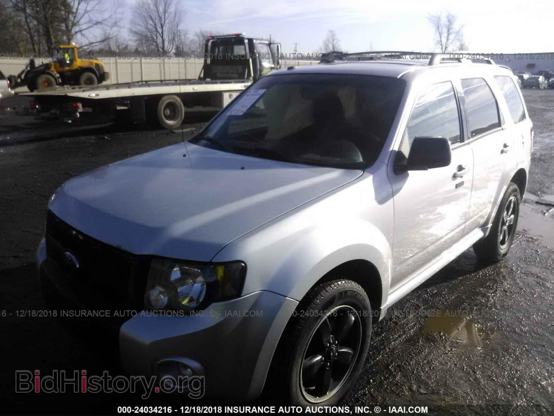 2009 FORD ESCAPE - VIN: 1FMCU03759KB20996 - Фото 2
