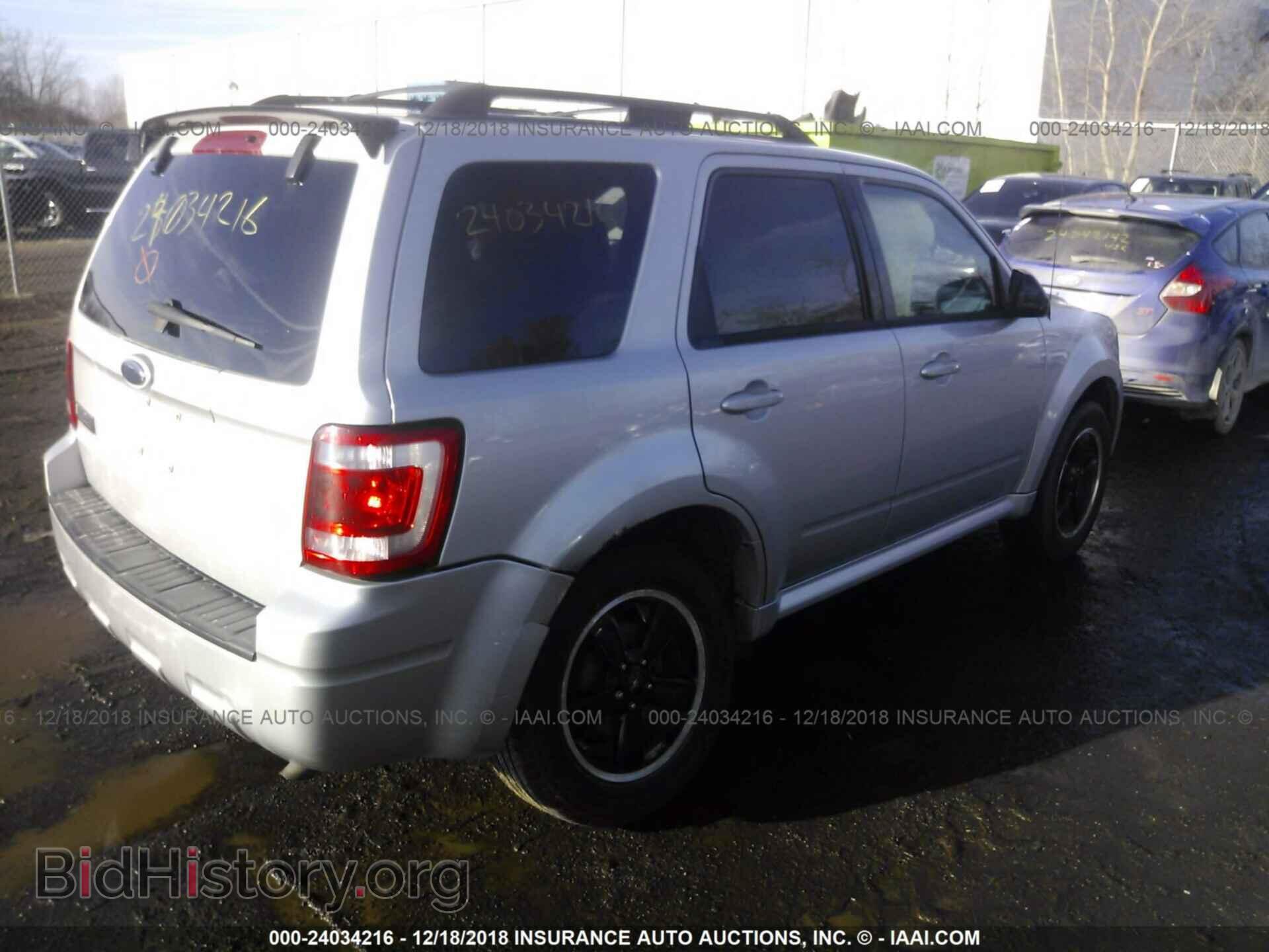 2009 FORD ESCAPE - VIN: 1FMCU03759KB20996 - Фото 4