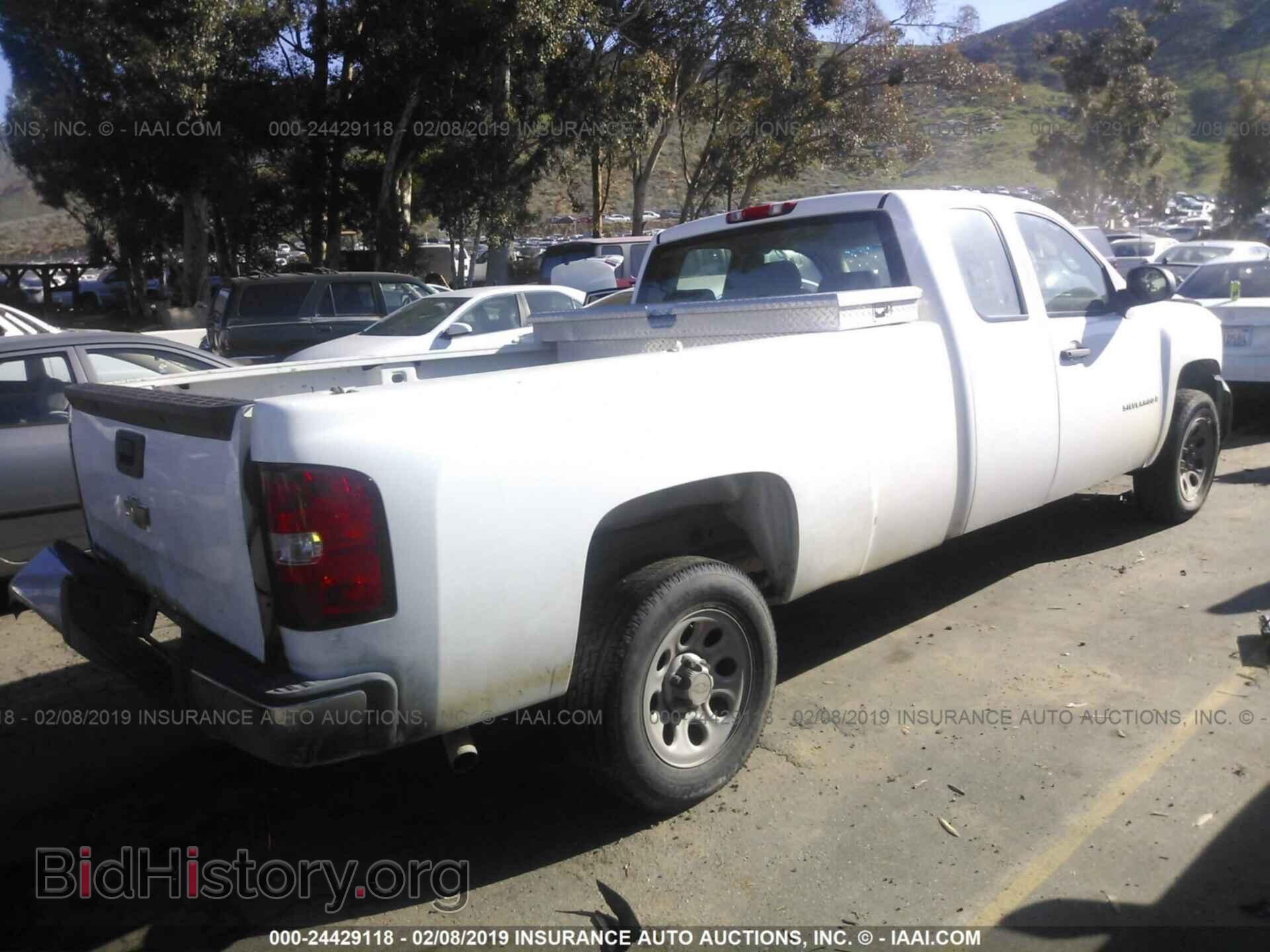 2008 CHEVROLET SILVERADO - VIN: 1GCEC19J38E202425 - Photo 4
