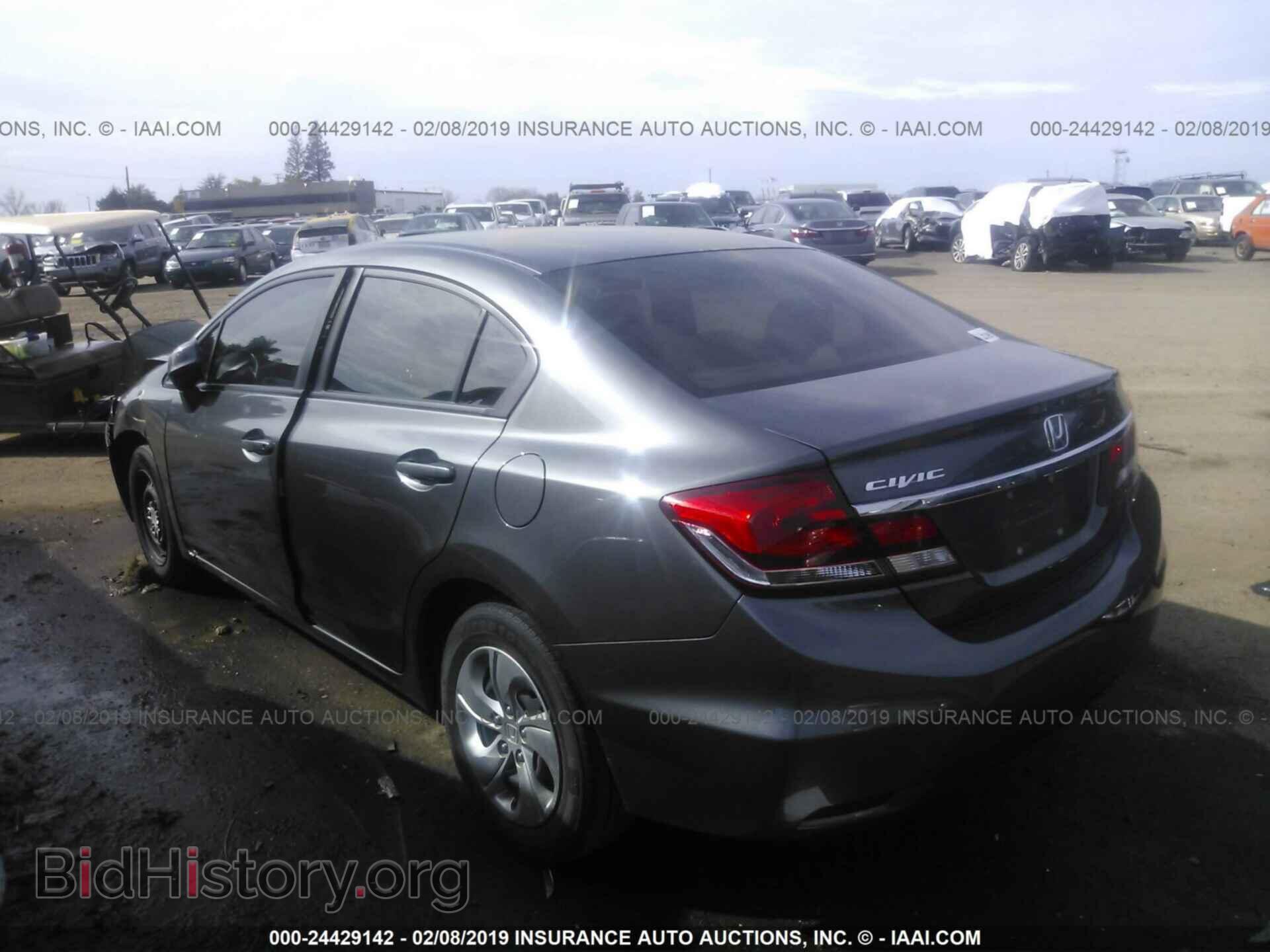 2013 HONDA CIVIC - VIN: 2HGFB2F57DH524073 - Фото 3