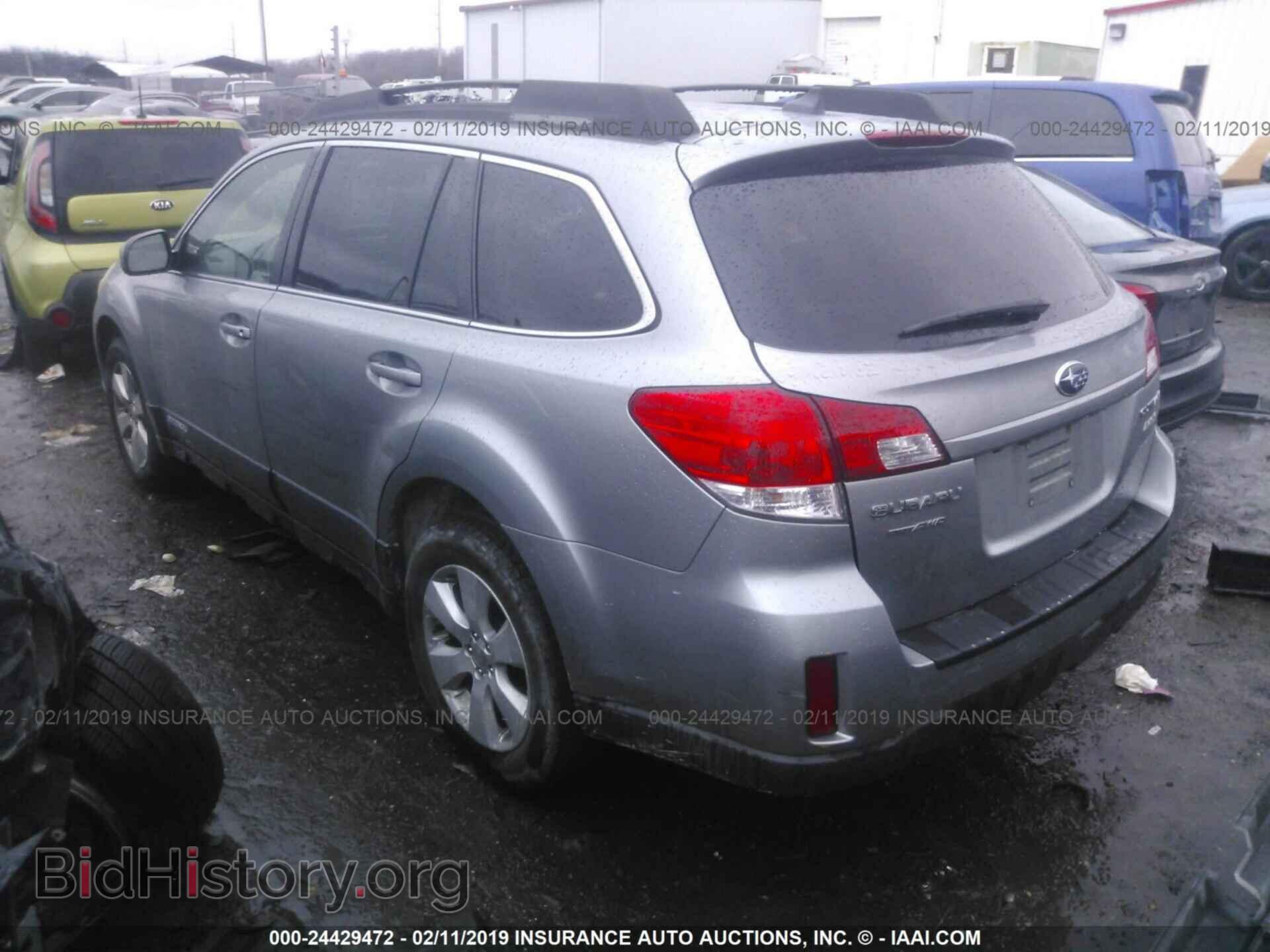 2011 SUBARU OUTBACK - VIN: 4S4BRBKC4B3368616 - Фото 3