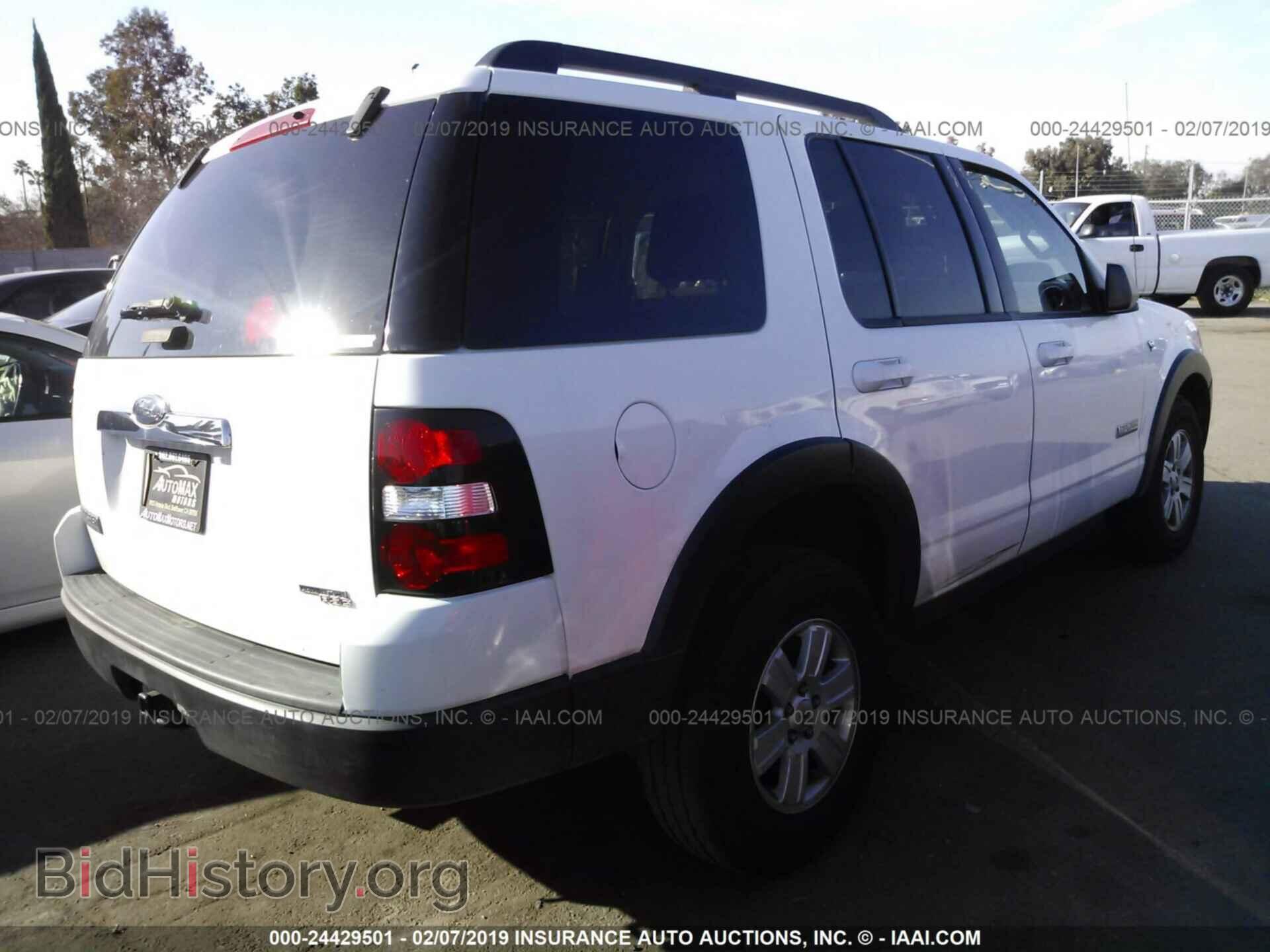 2007 FORD EXPLORER - VIN: 1FMEU63897UA87815 - Фото 4