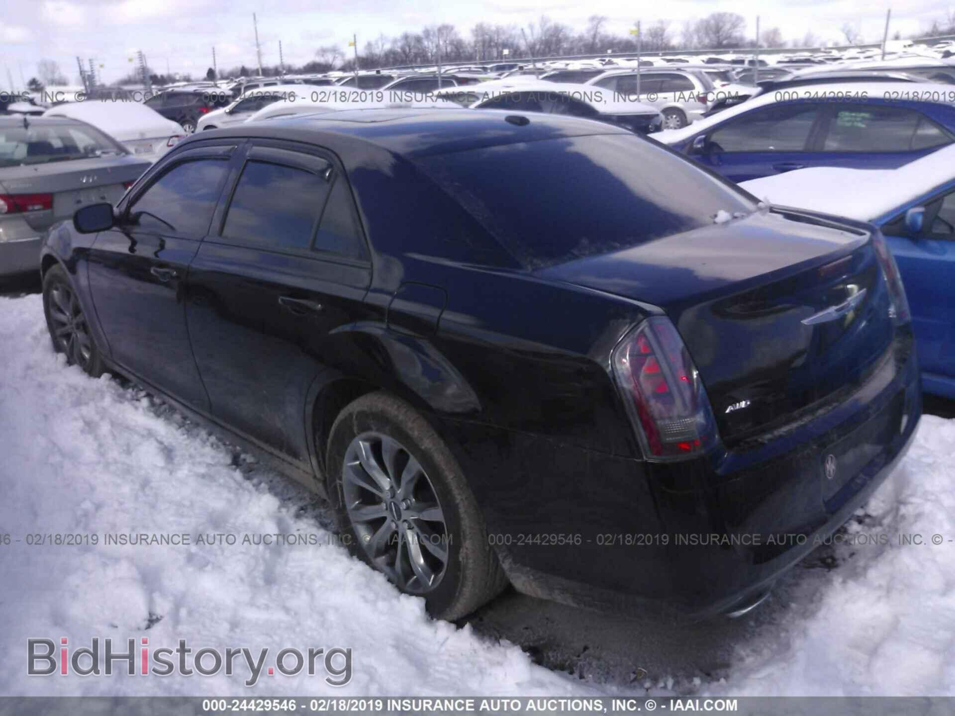 2014 CHRYSLER 300 - VIN: 2C3CCAGG3EH311975 - Фото 3