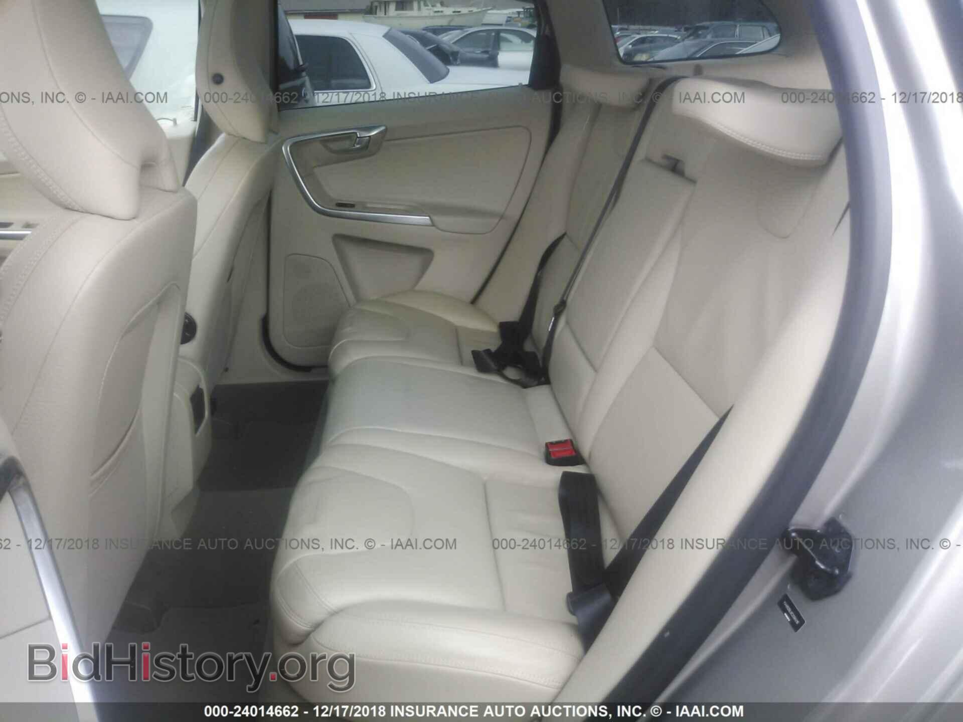 2012 VOLVO XC60 - VIN: YV4952DL6C2284216 - Фото 8